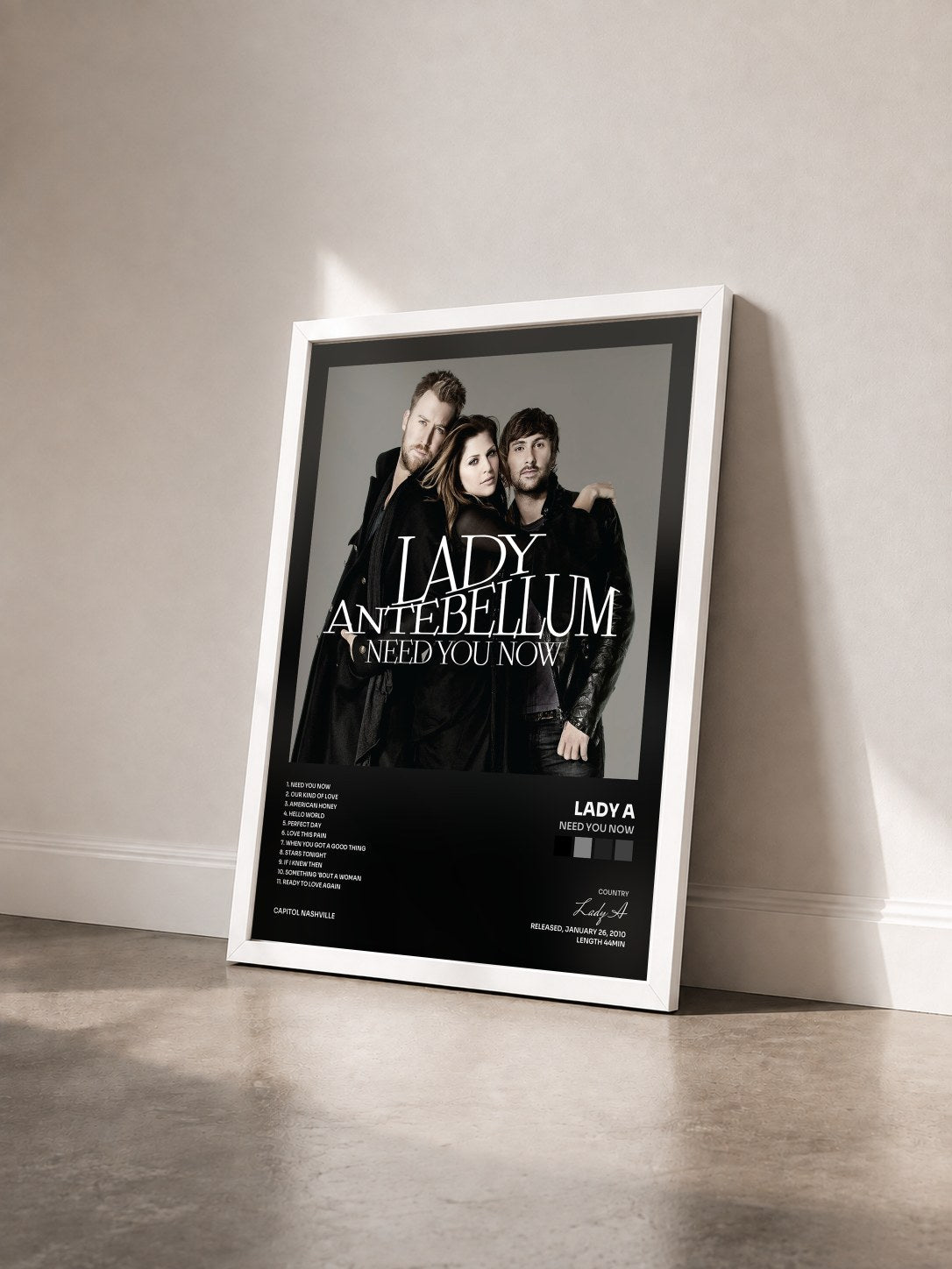 #blanc Tableau de l'album Need You Now de Lady A vu de trois quarts, cadre blanc