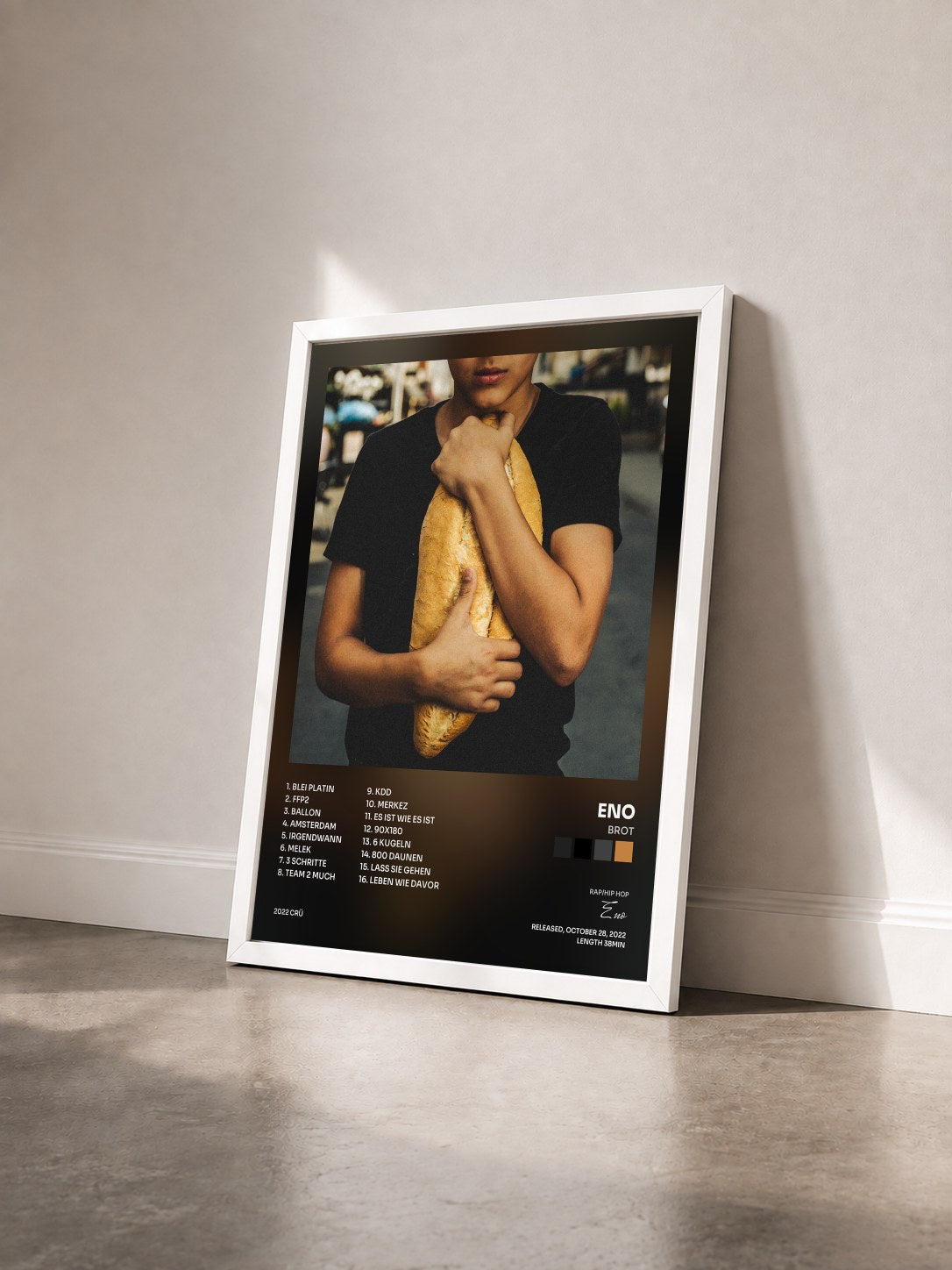 #blanc Tableau de l'album Brot de Eno vu de trois quarts, cadre blanc