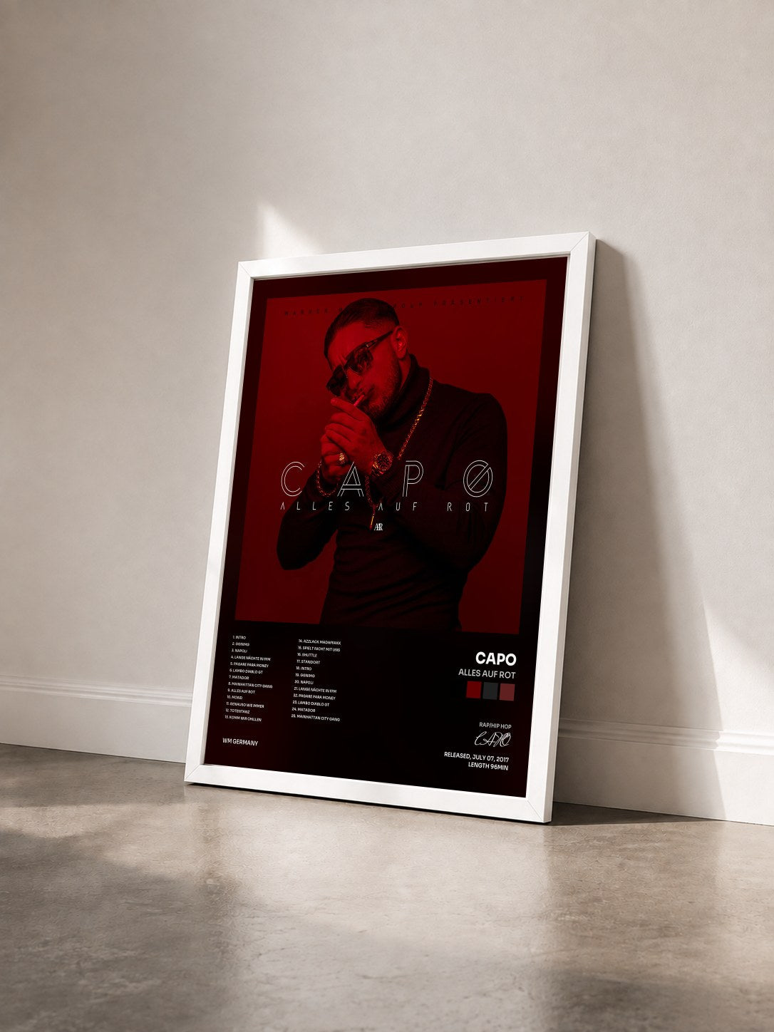 #blanc Tableau de l'album Alles auf Rot de CAPO vu de trois quarts, cadre blanc