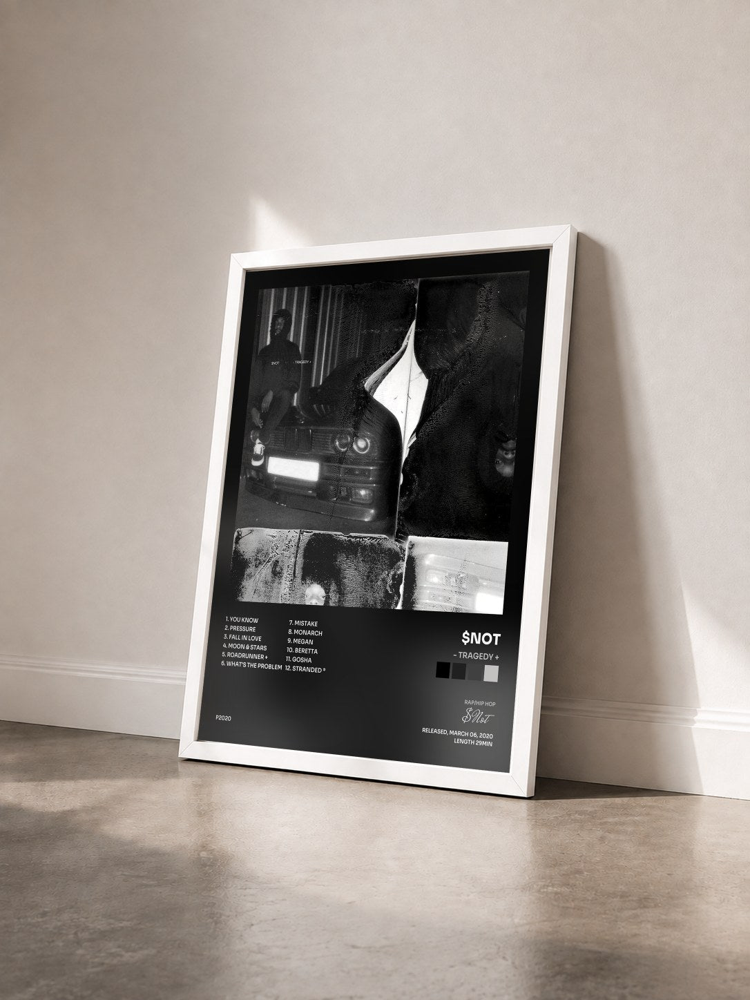 #blanc Tableau de l'album - TRAGEDY + de $Not vu de trois quarts, cadre blanc