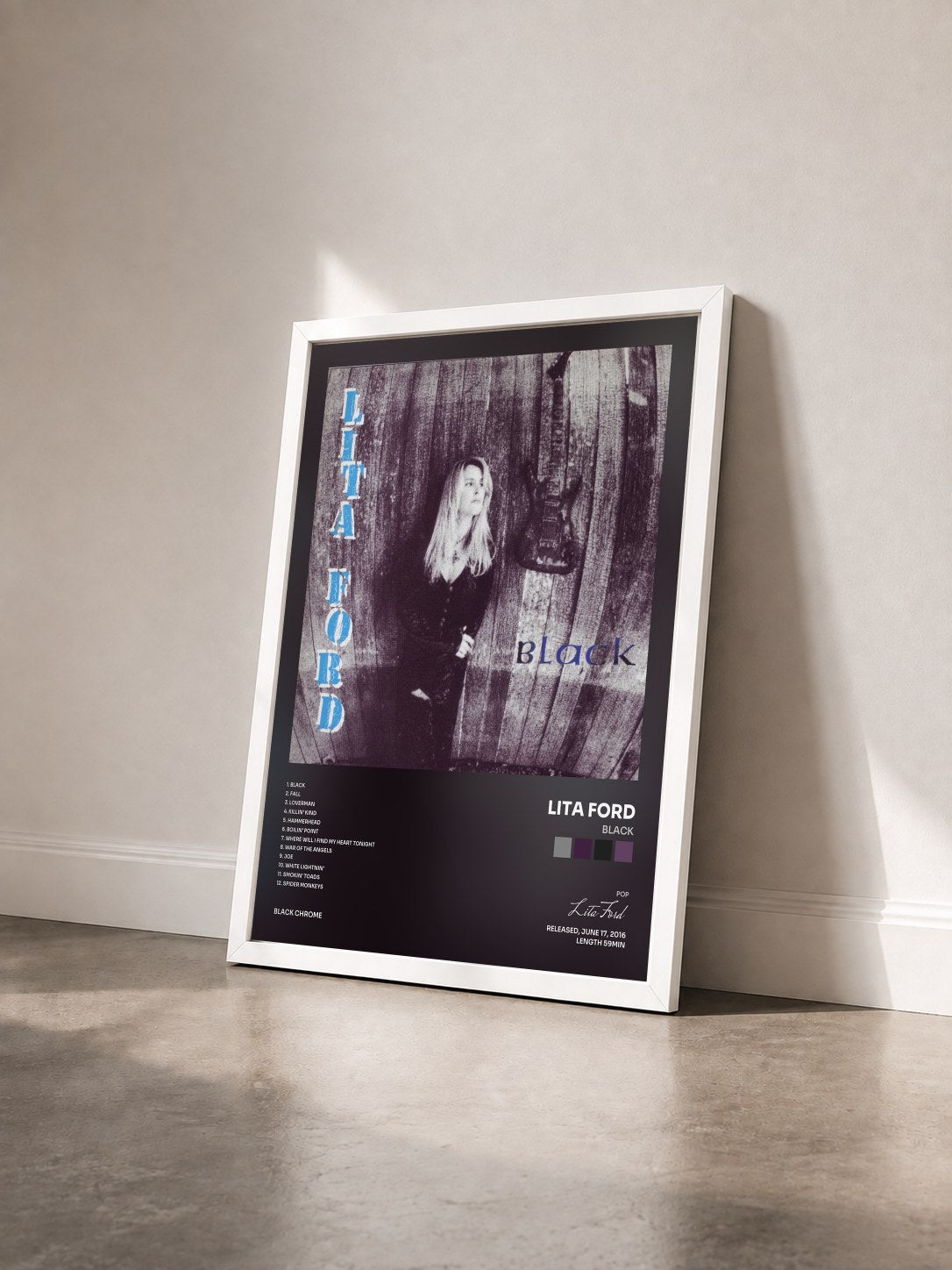 #blanc Tableau de l'album Black de Lita Ford vu de trois quarts, cadre blanc