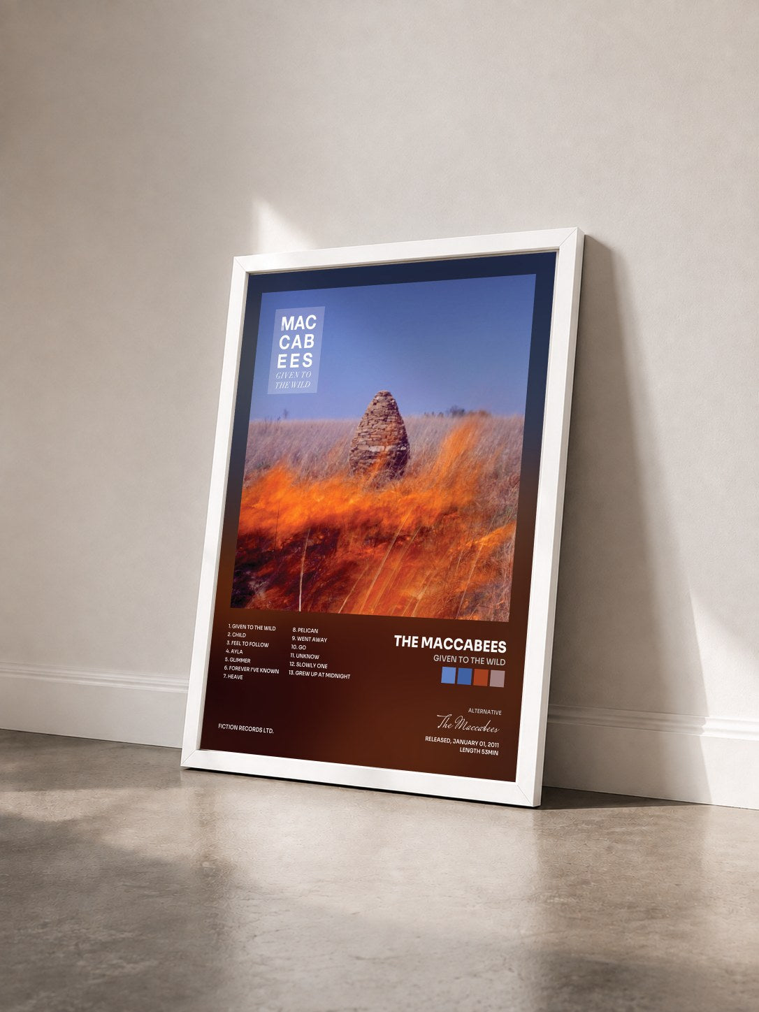 #blanc Tableau de l'album Given To The Wild de The Maccabees vu de trois quarts, cadre blanc