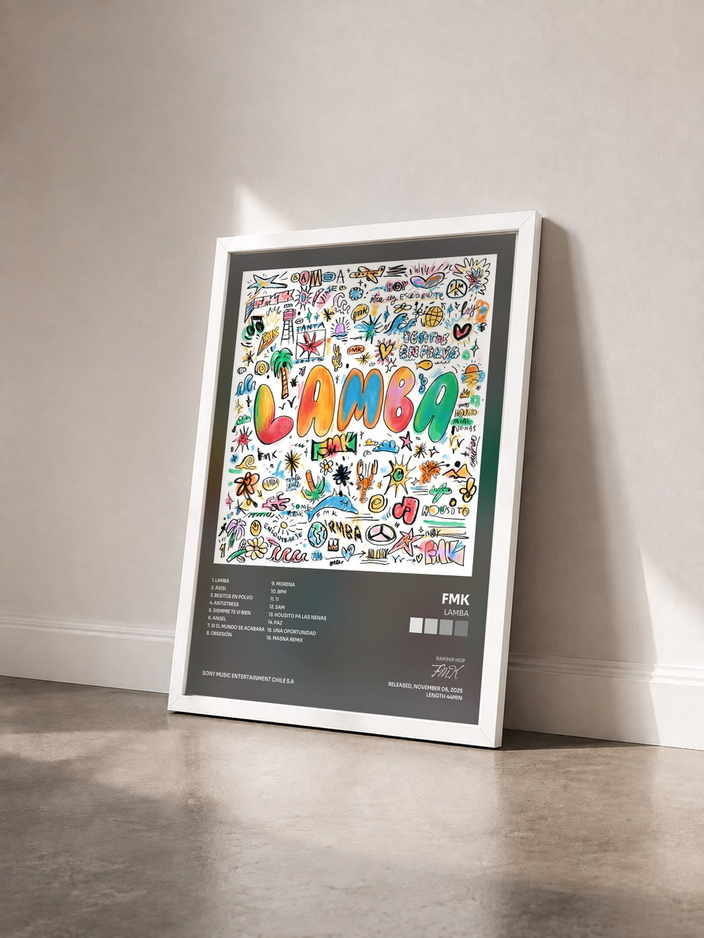 #blanc Tableau de l'album LAMBA de FMK vu de trois quarts, cadre blanc
