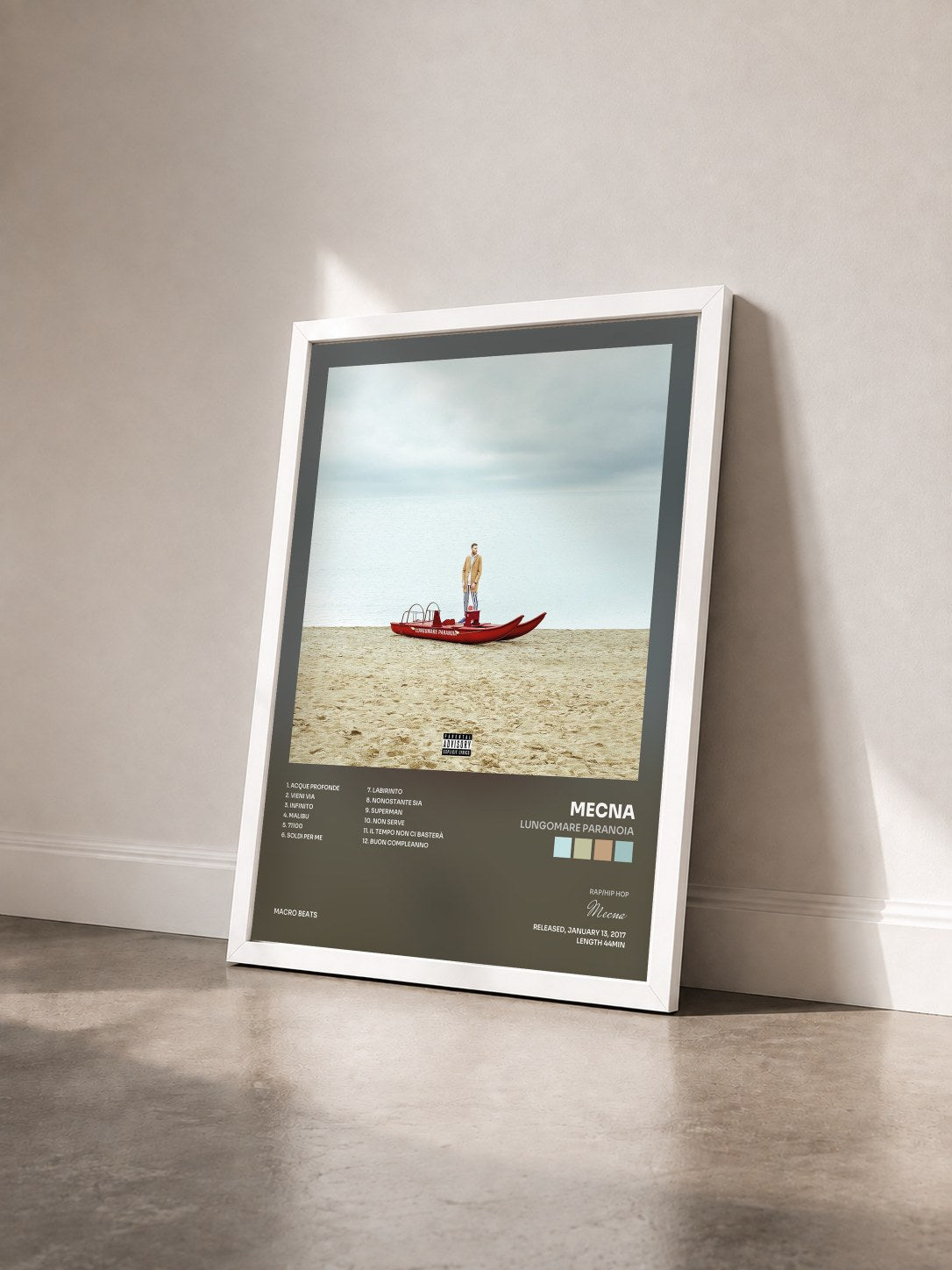 #blanc Tableau de l'album Lungomare Paranoia de Mecna vu de trois quarts, cadre blanc