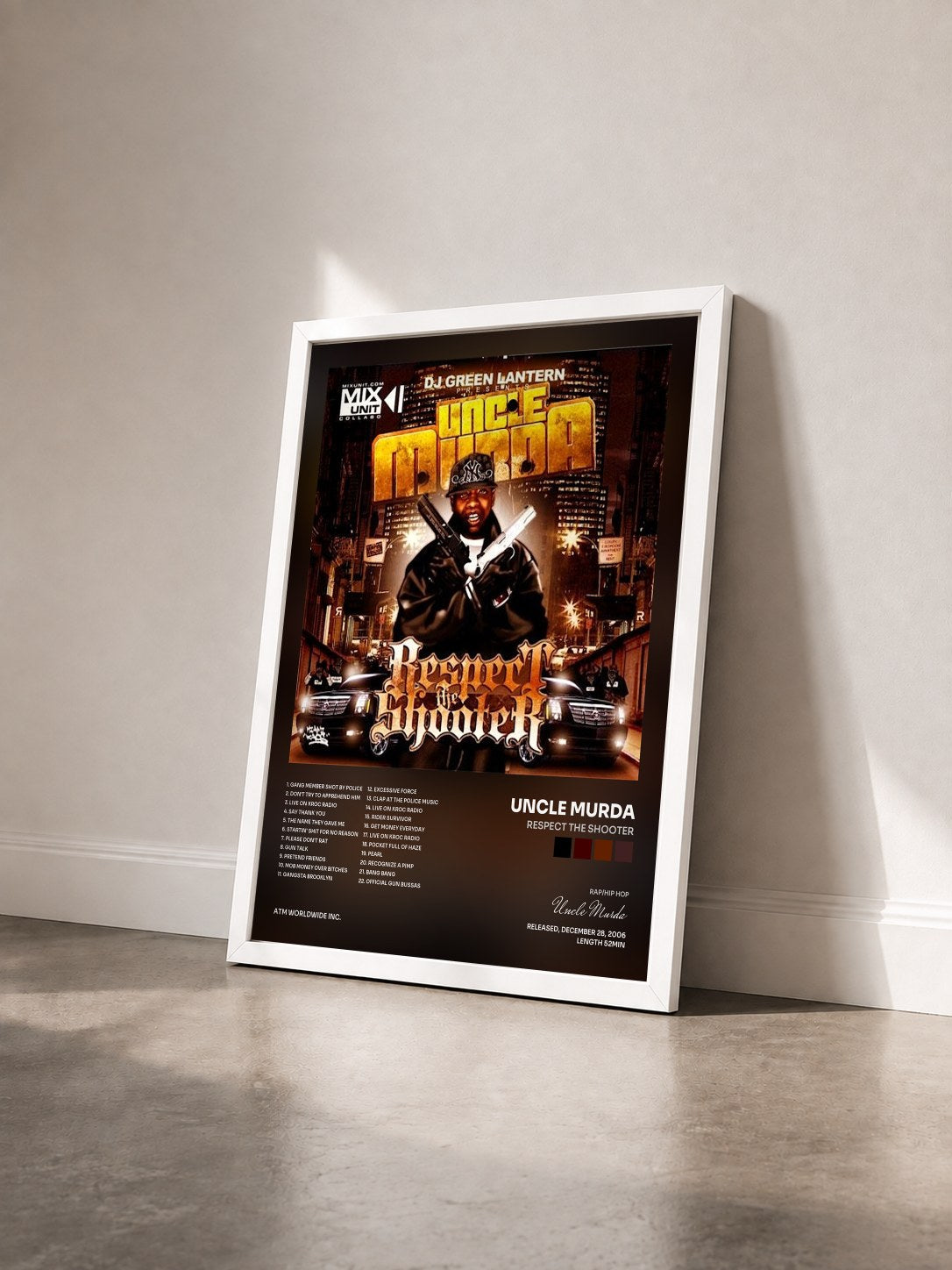 #blanc Tableau de l'album Respect the Shooter de Uncle Murda vu de trois quarts, cadre blanc