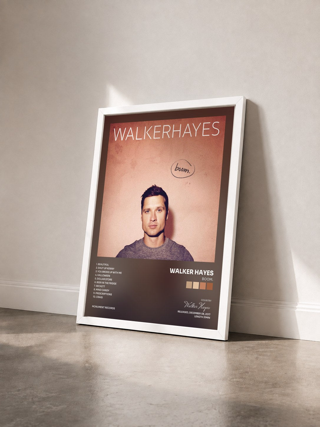 #blanc Tableau de l'album boom. de Walker Hayes vu de trois quarts, cadre blanc