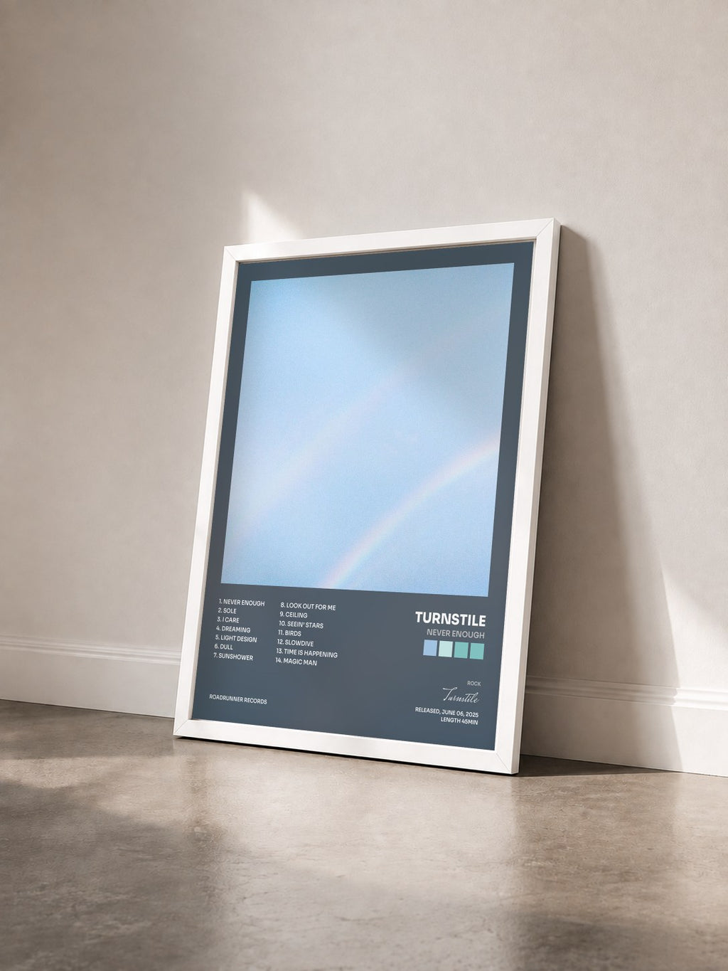 #blanc Tableau de l'album NEVER ENOUGH de Turnstile vu de trois quarts, cadre blanc