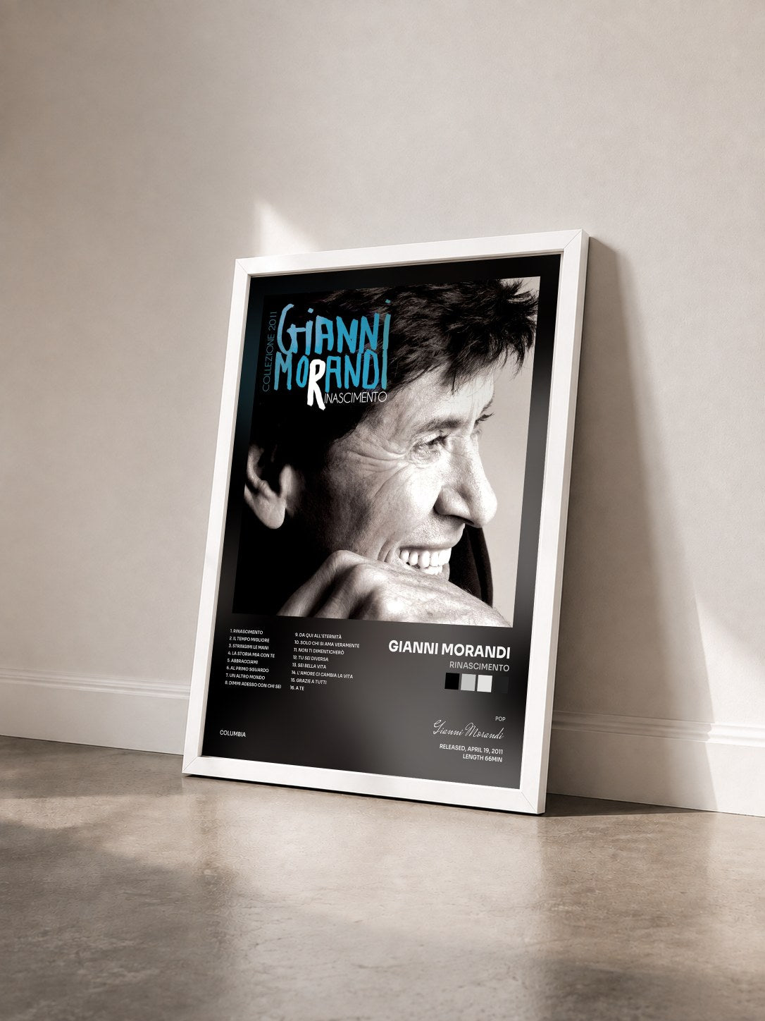 #blanc Tableau de l'album Rinascimento de Gianni Morandi vu de trois quarts, cadre blanc