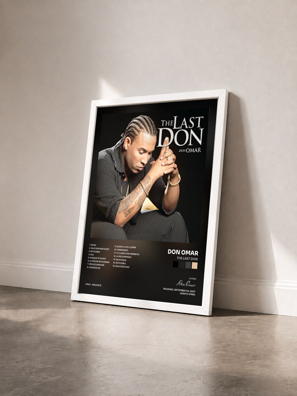 #blanc Tableau de l'album The Last Don de Don Omar vu de trois quarts, cadre blanc
