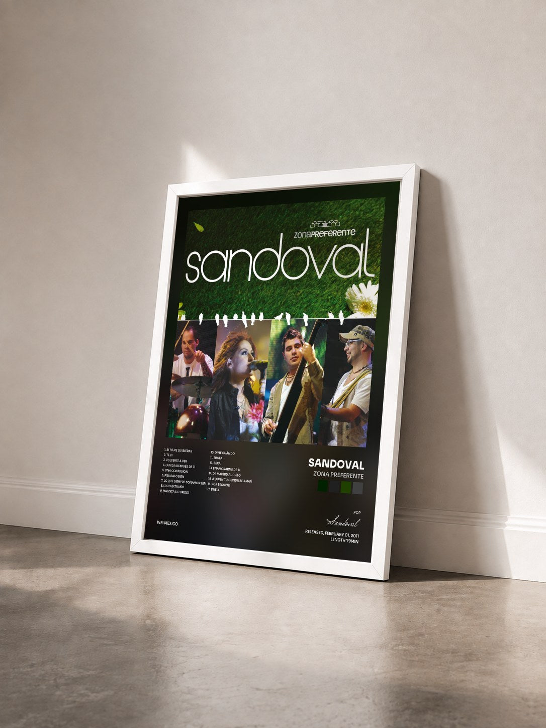 #blanc Tableau de l'album Zona Preferente de Sandoval vu de trois quarts, cadre blanc