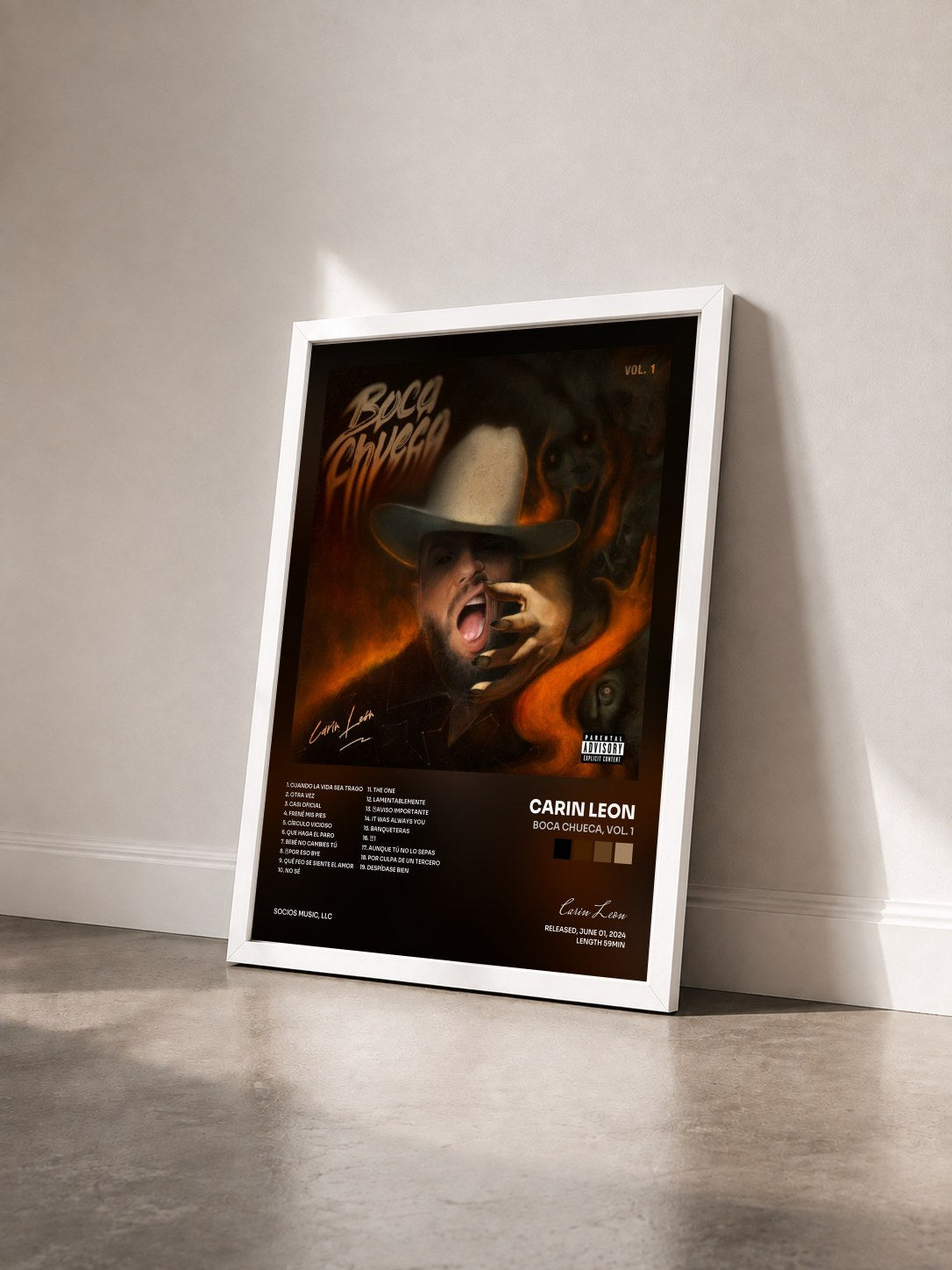 #blanc Tableau de l'album Boca Chueca, Vol. 1 de Carin Leon vu de trois quarts, cadre blanc