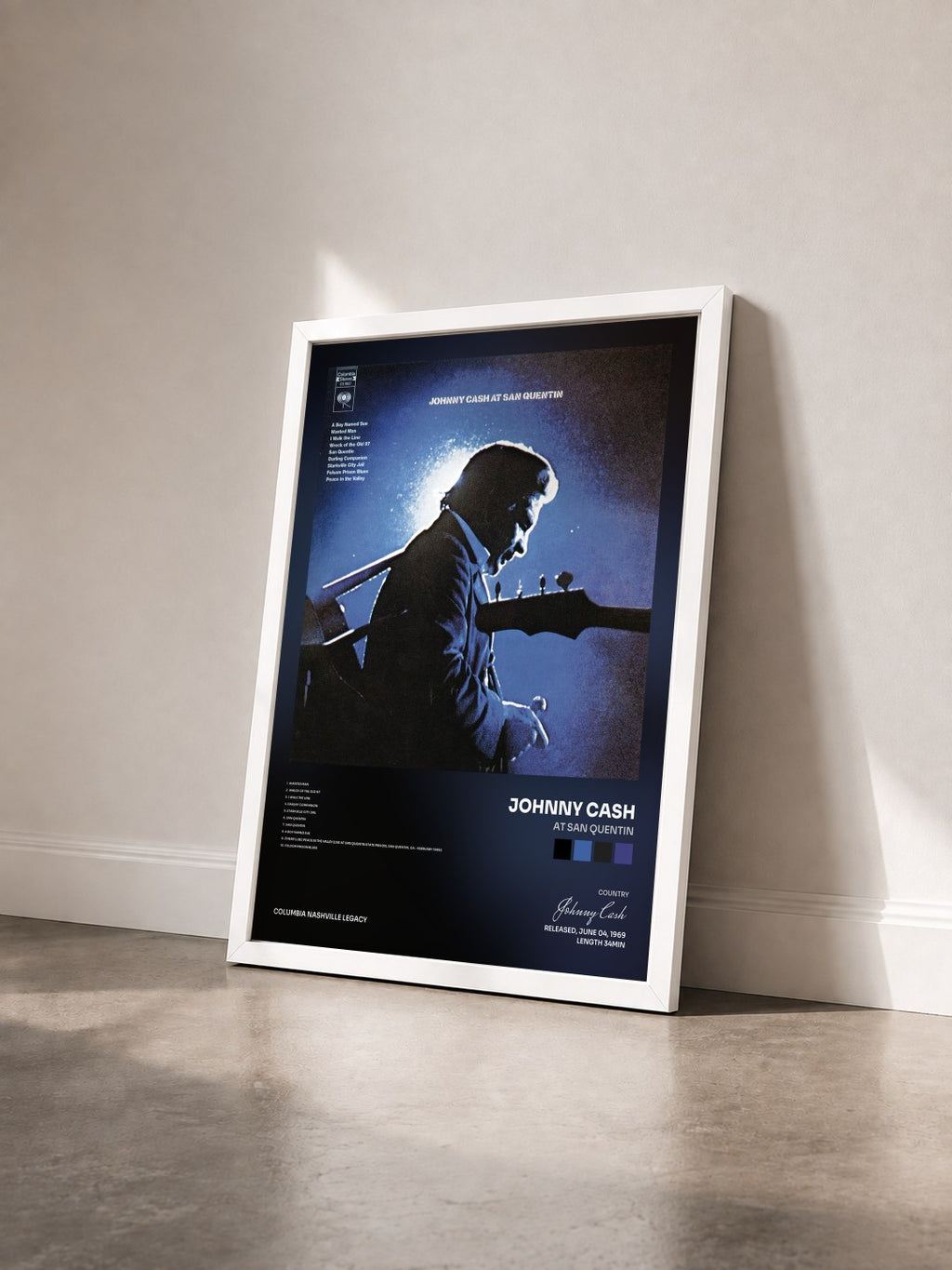 #blanc Tableau de l'album At San Quentin de Johnny Cash vu de trois quarts, cadre blanc