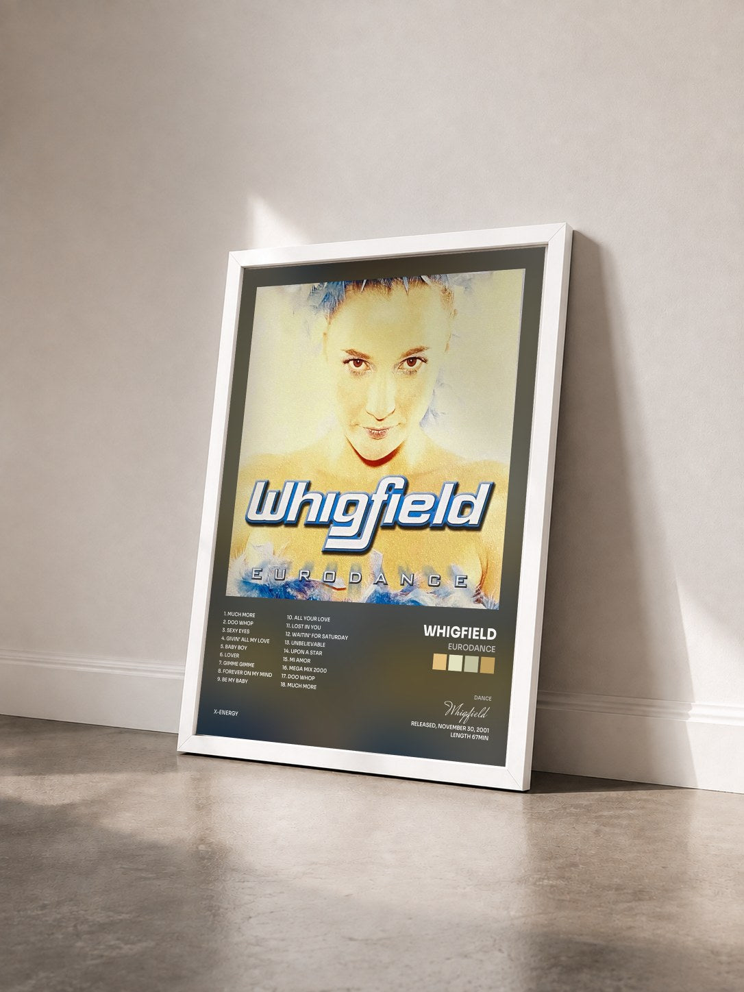 #blanc Tableau de l'album Eurodance de Whigfield vu de trois quarts, cadre blanc