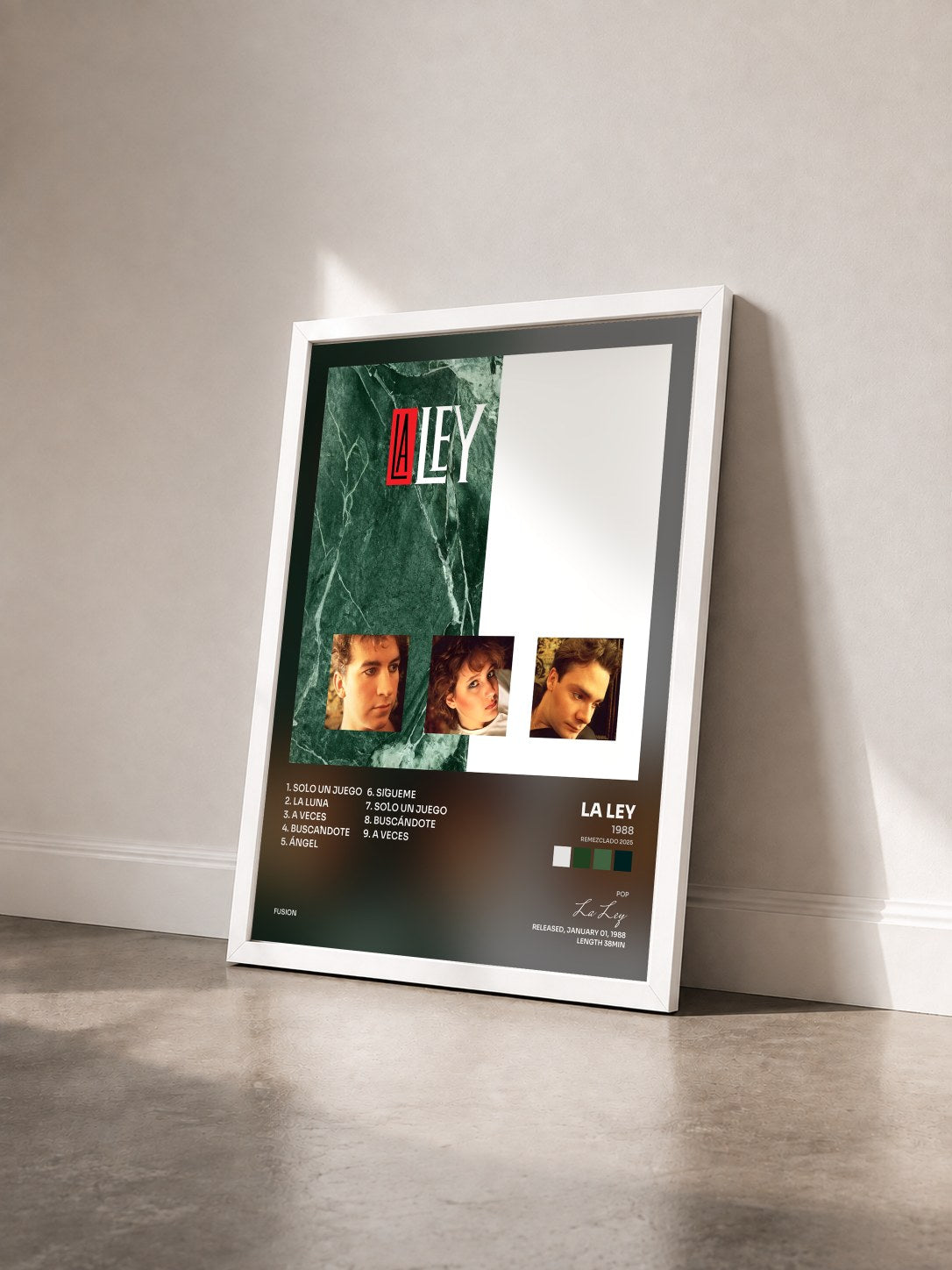 #blanc Tableau de l'album 1988 (Remezclado 2025) de La Ley vu de trois quarts, cadre blanc