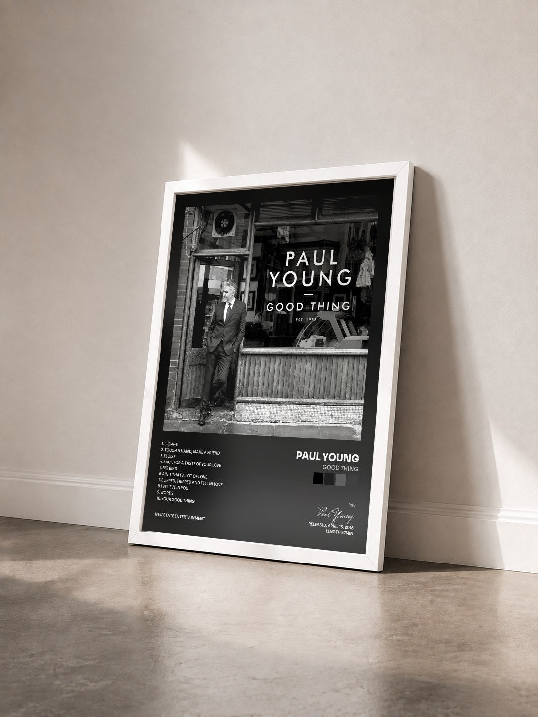 #blanc Tableau de l'album Good Thing de Paul Young vu de trois quarts, cadre blanc