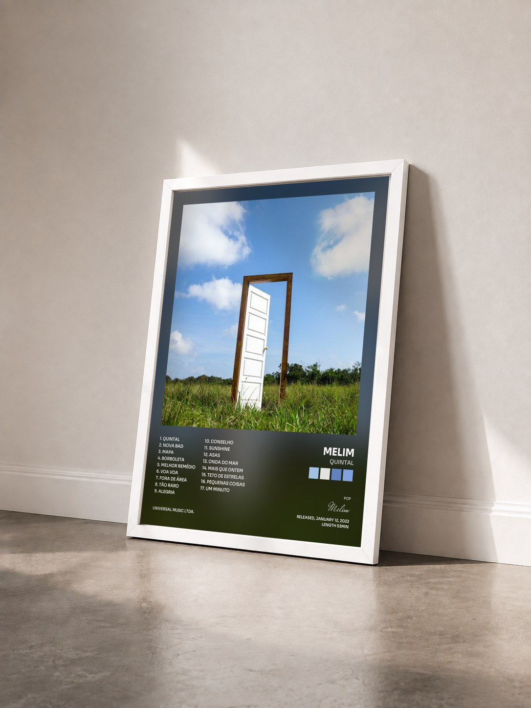 #blanc Tableau de l'album Quintal de Melim vu de trois quarts, cadre blanc