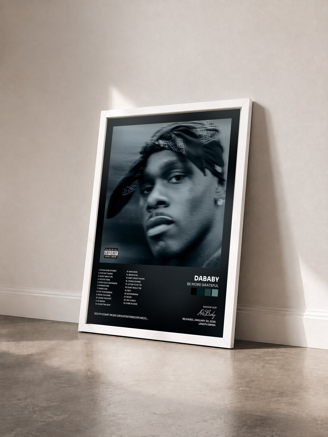 #blanc Tableau de l'album BE MORE GRATEFUL de DaBaby vu de trois quarts, cadre blanc
