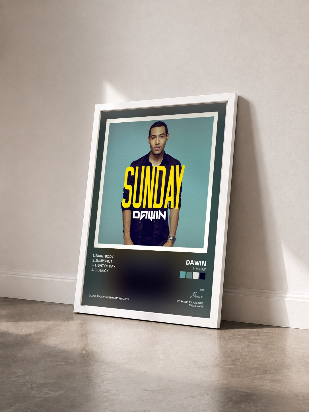 #blanc Tableau de l'album Sunday de Dawin vu de trois quarts, cadre blanc