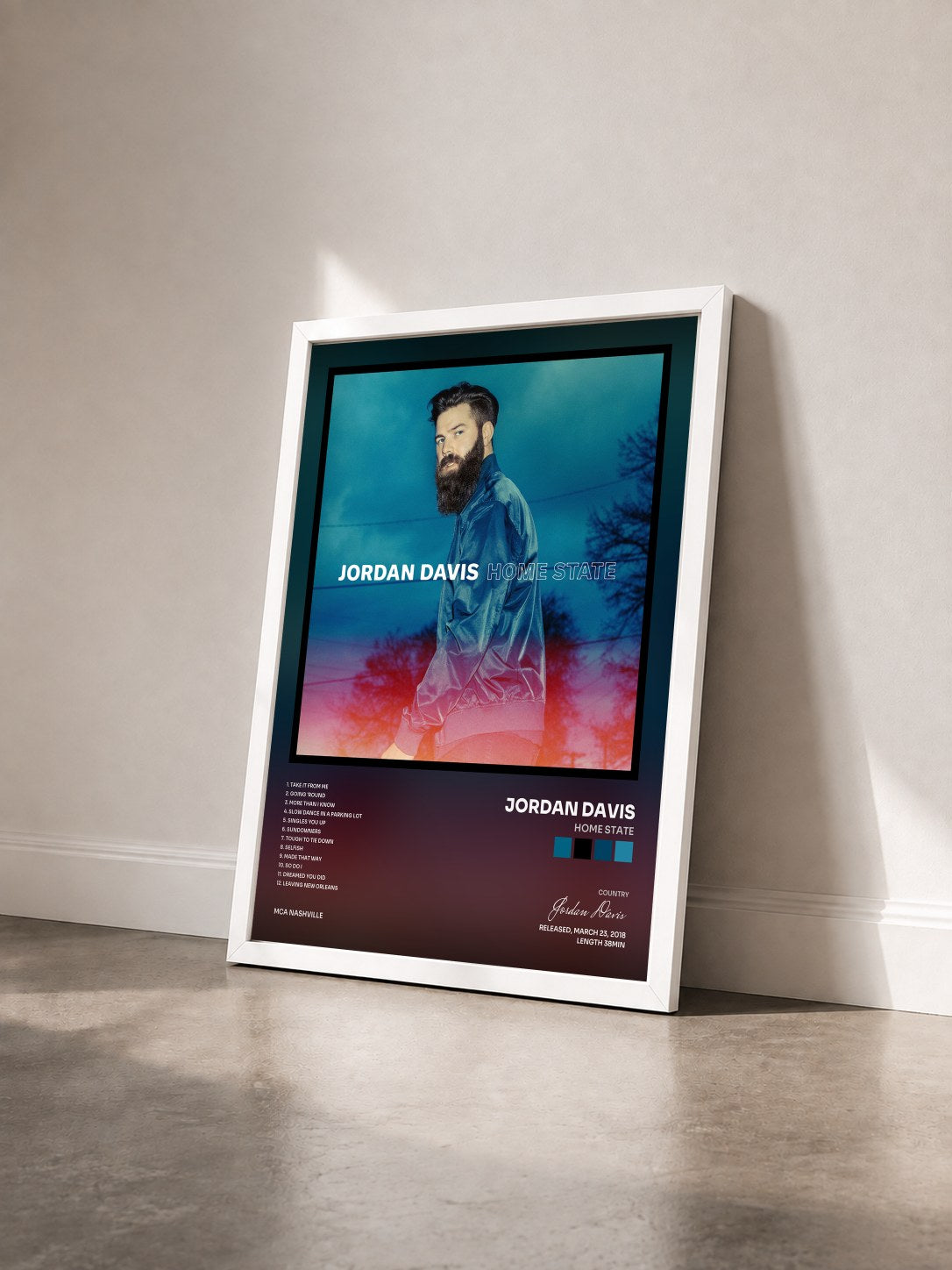 #blanc Tableau de l'album Home State de Jordan Davis vu de trois quarts, cadre blanc