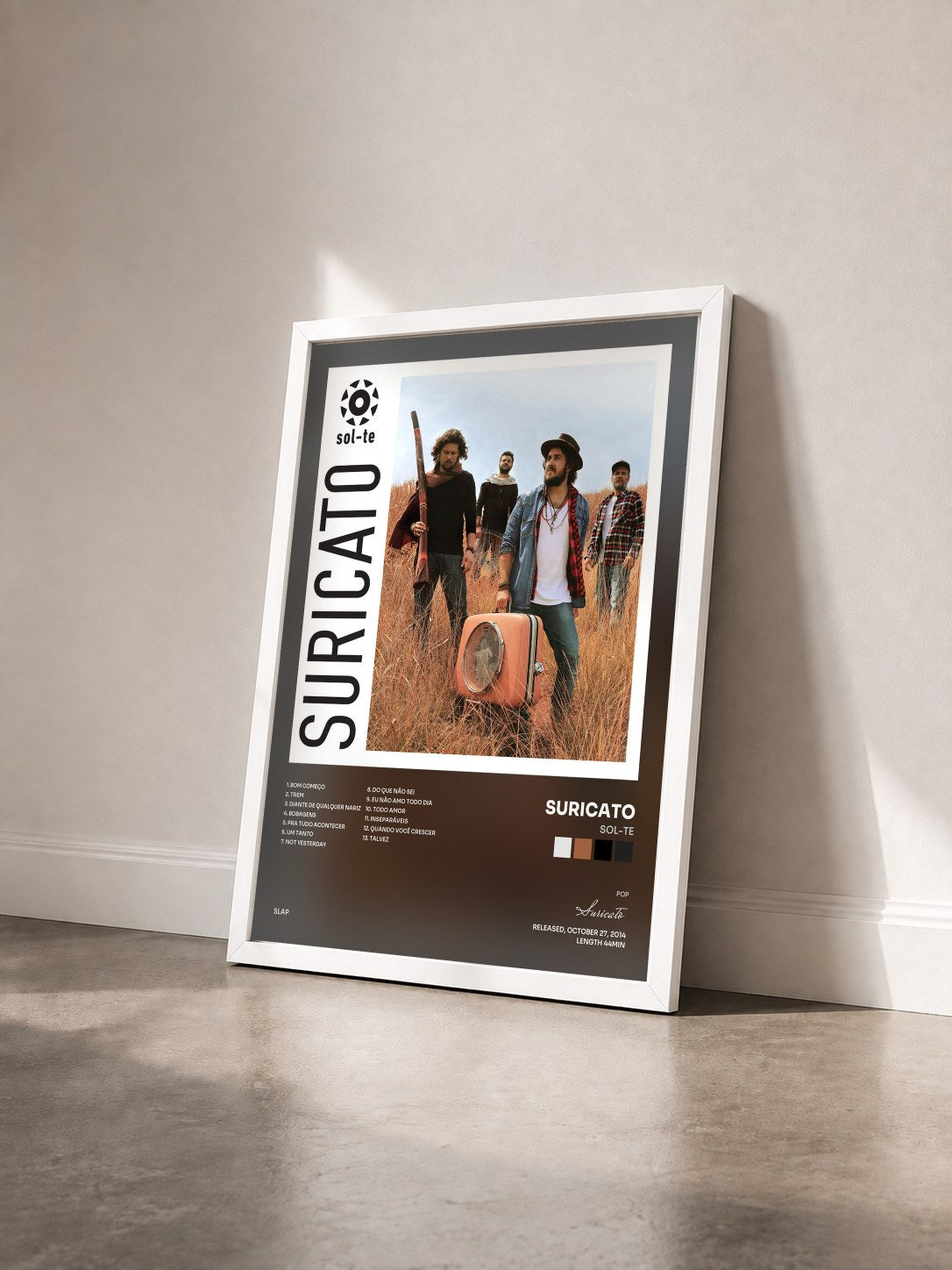 #blanc Tableau de l'album Sol-Te de Suricato vu de trois quarts, cadre blanc