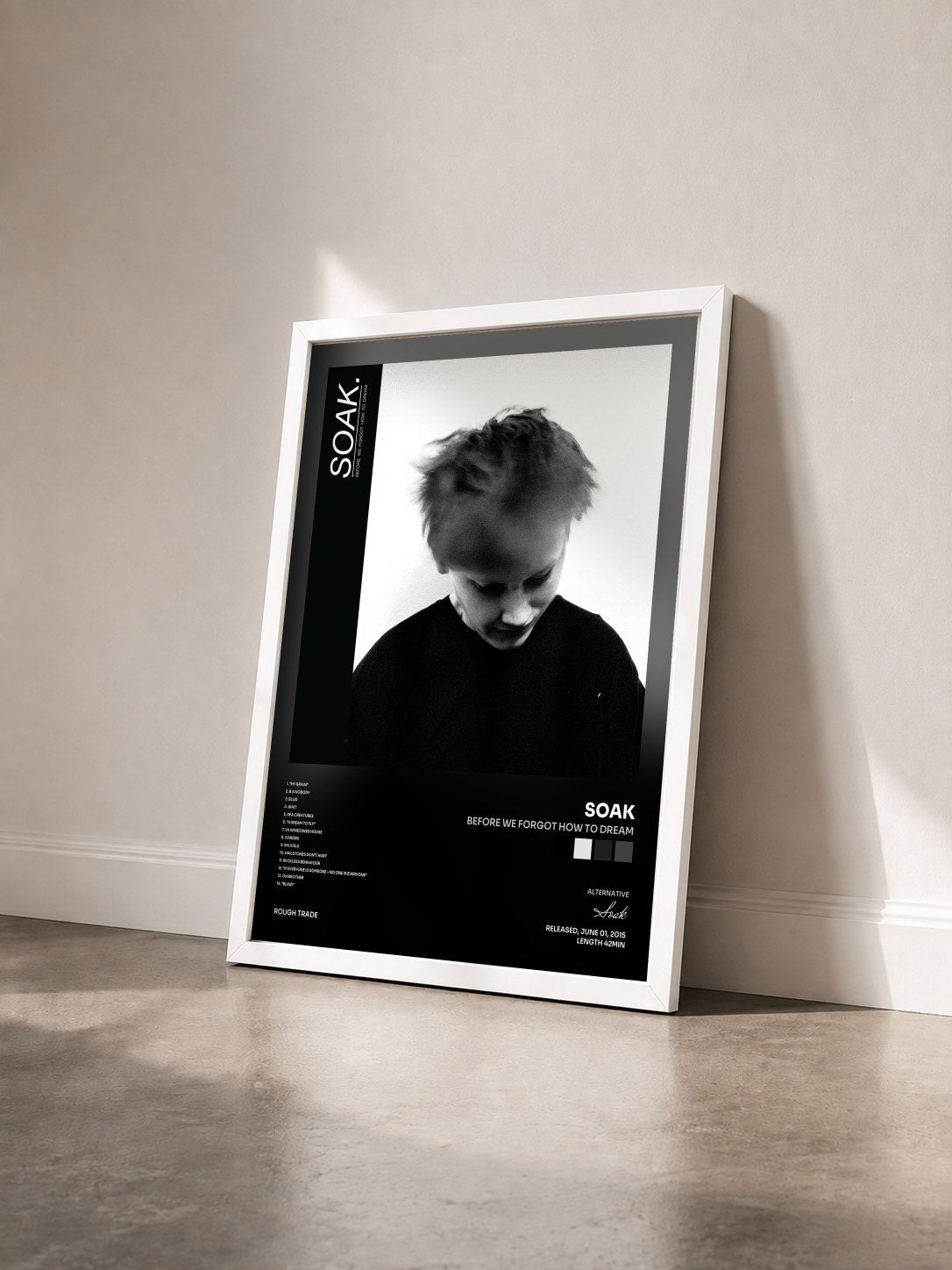 #blanc Tableau de l'album Before We Forgot How To Dream de Soak vu de trois quarts, cadre blanc