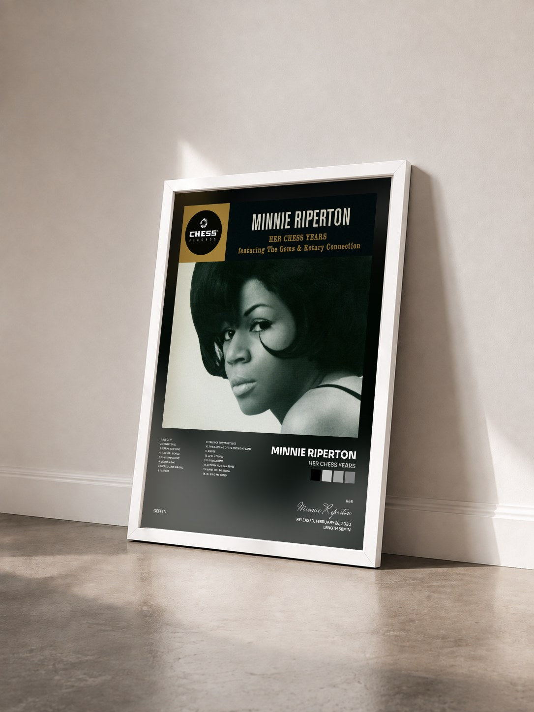#blanc Tableau de l'album Her Chess Years de Minnie Riperton vu de trois quarts, cadre blanc
