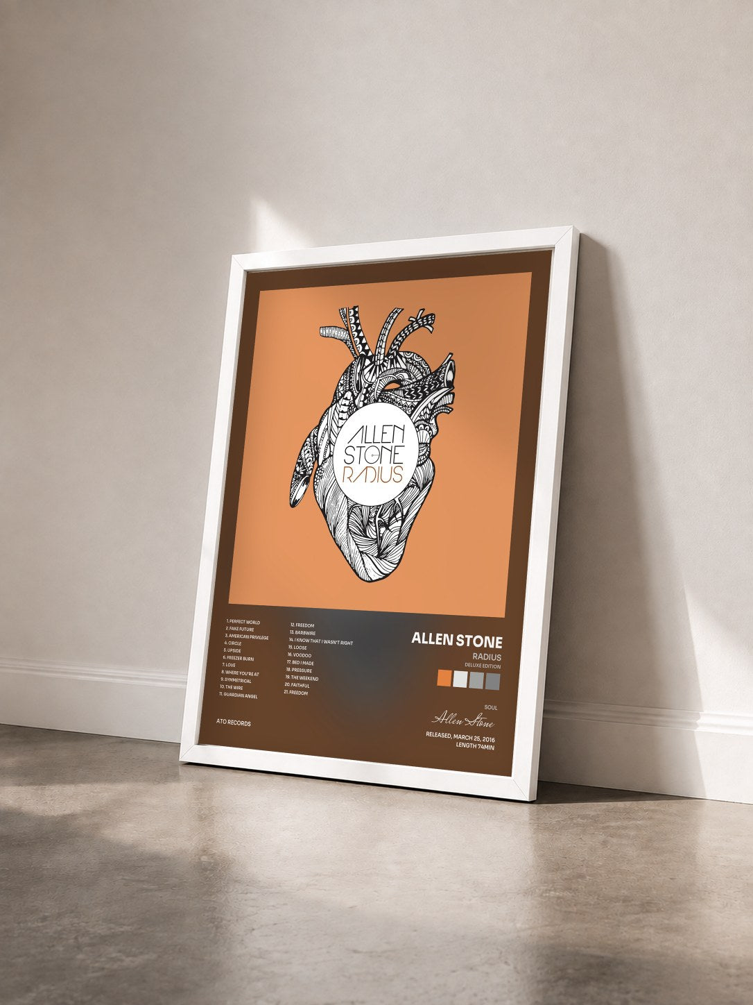 #blanc Tableau de l'album Radius (Deluxe Edition) de Allen Stone vu de trois quarts, cadre blanc