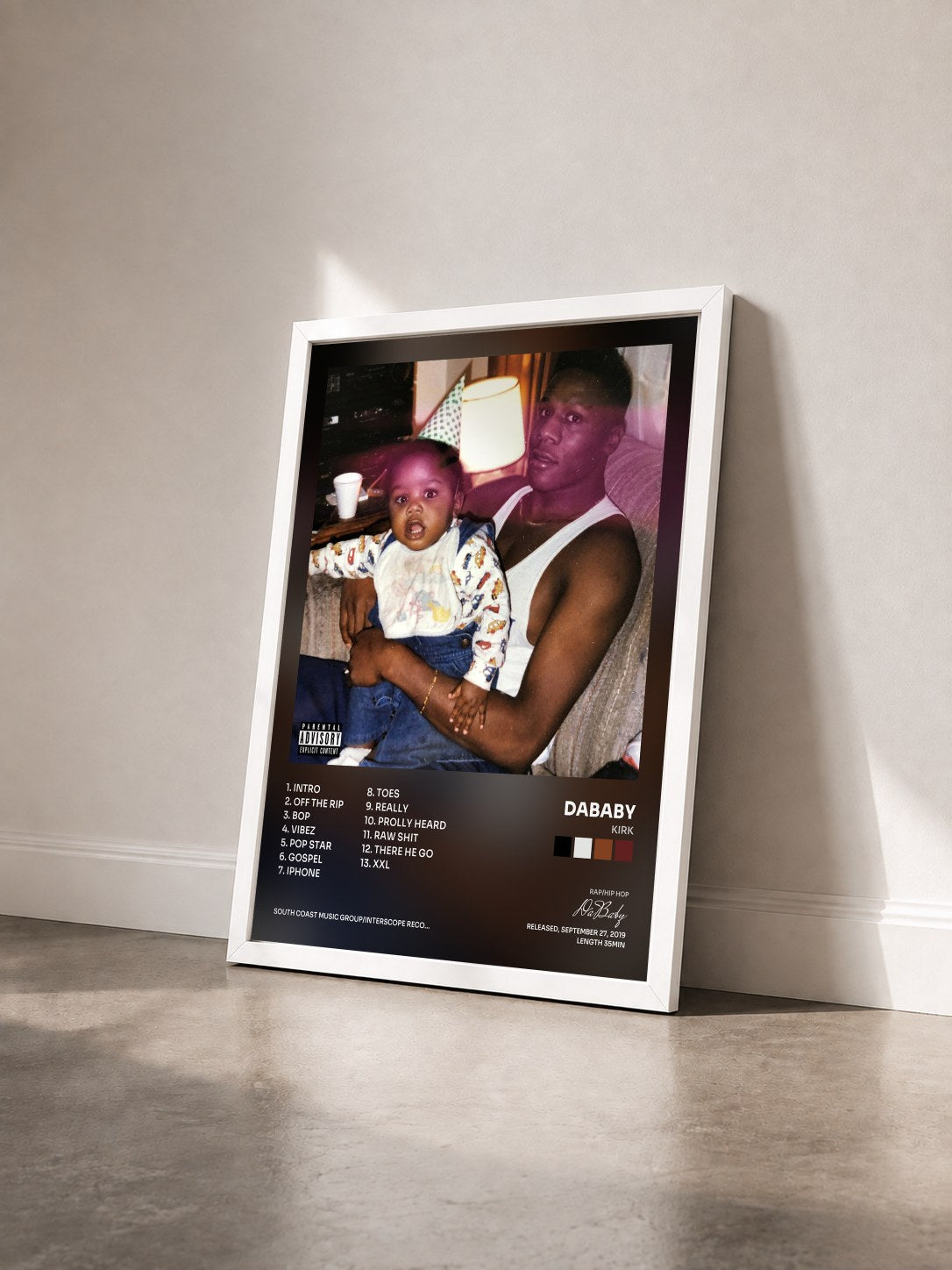 #blanc Tableau de l'album KIRK de DaBaby vu de trois quarts, cadre blanc