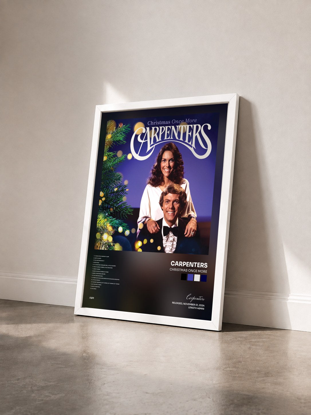 #blanc Tableau de l'album Christmas Once More de Carpenters vu de trois quarts, cadre blanc