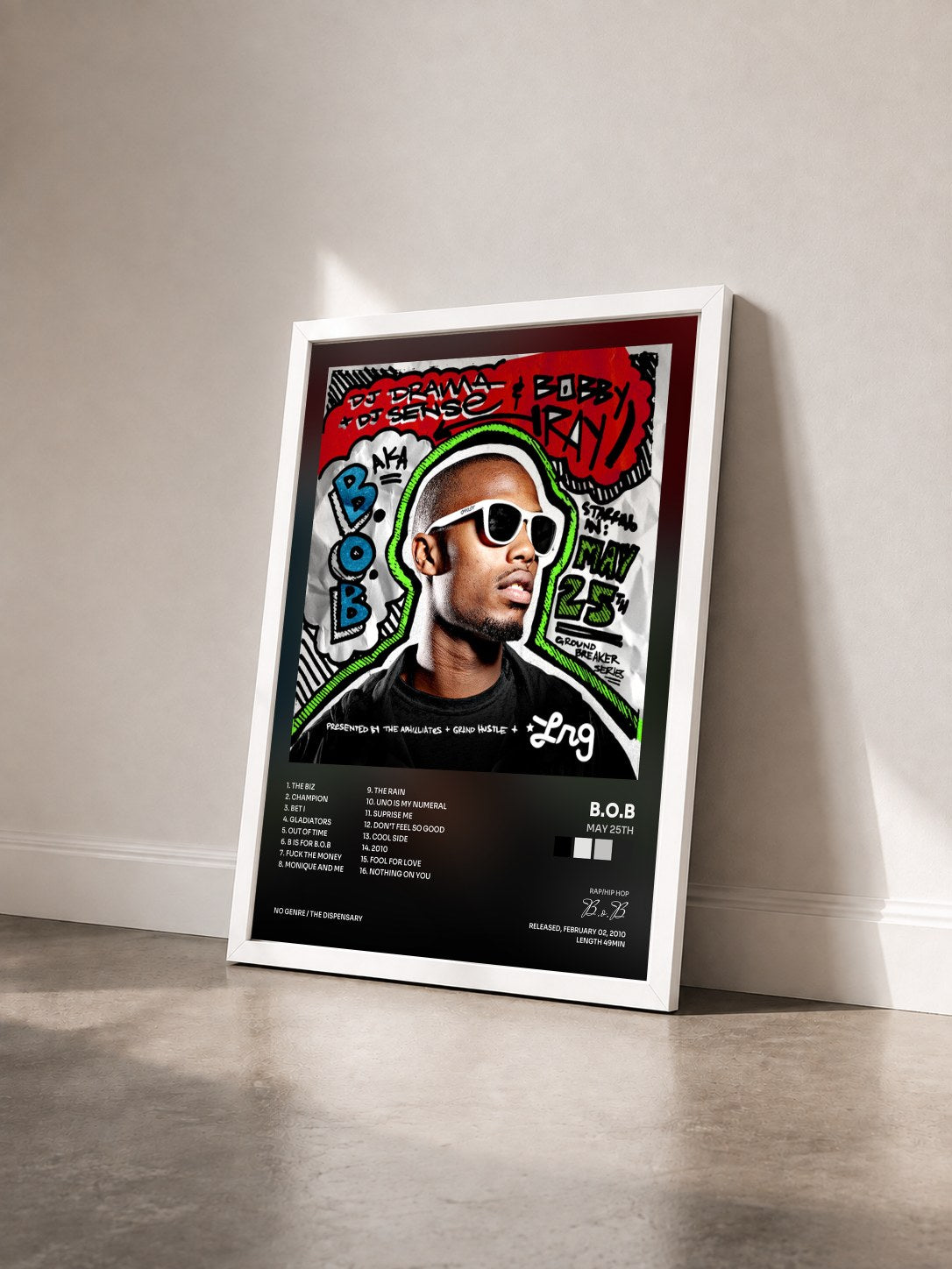 #blanc Tableau de l'album May 25th de B.o.B vu de trois quarts, cadre blanc