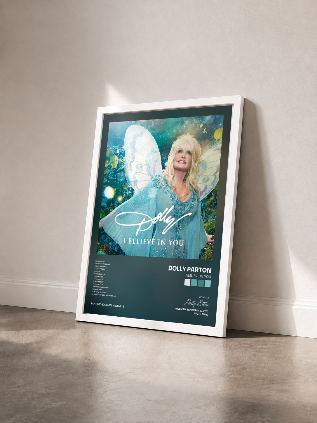 #blanc Tableau de l'album I Believe in You de Dolly Parton vu de trois quarts, cadre blanc