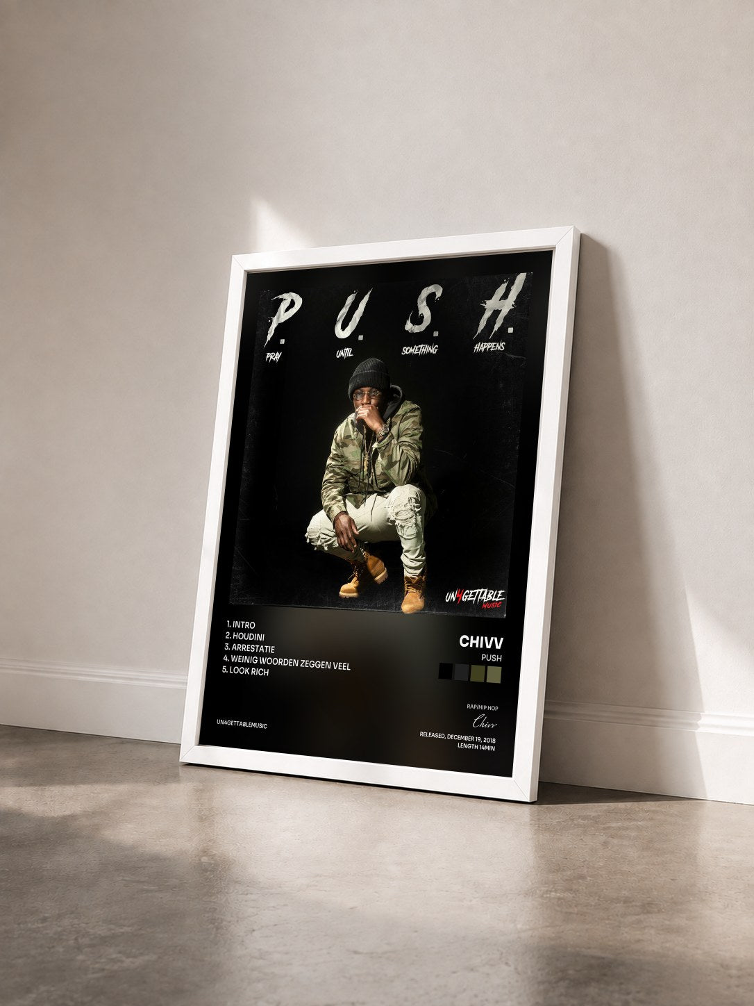 #blanc Tableau de l'album PUSH de Chivv vu de trois quarts, cadre blanc
