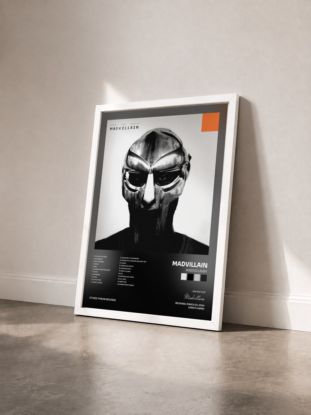 #blanc Tableau de l'album Madvillainy de Madvillain vu de trois quarts, cadre blanc