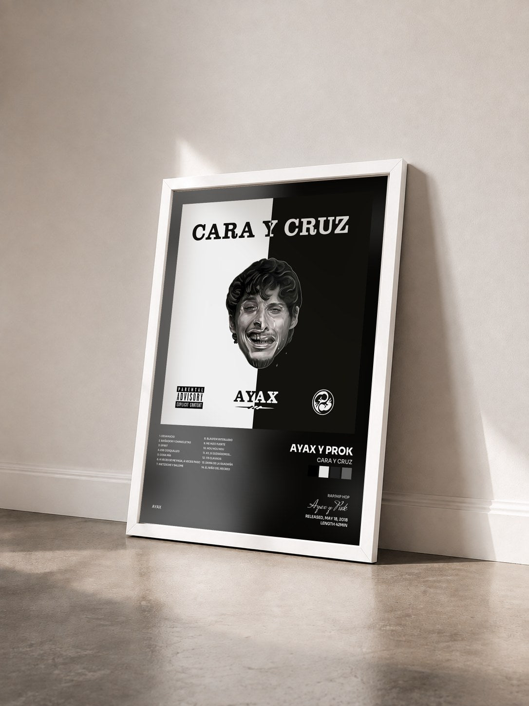 #blanc Tableau de l'album Cara y cruz de Ayax y Prok vu de trois quarts, cadre blanc