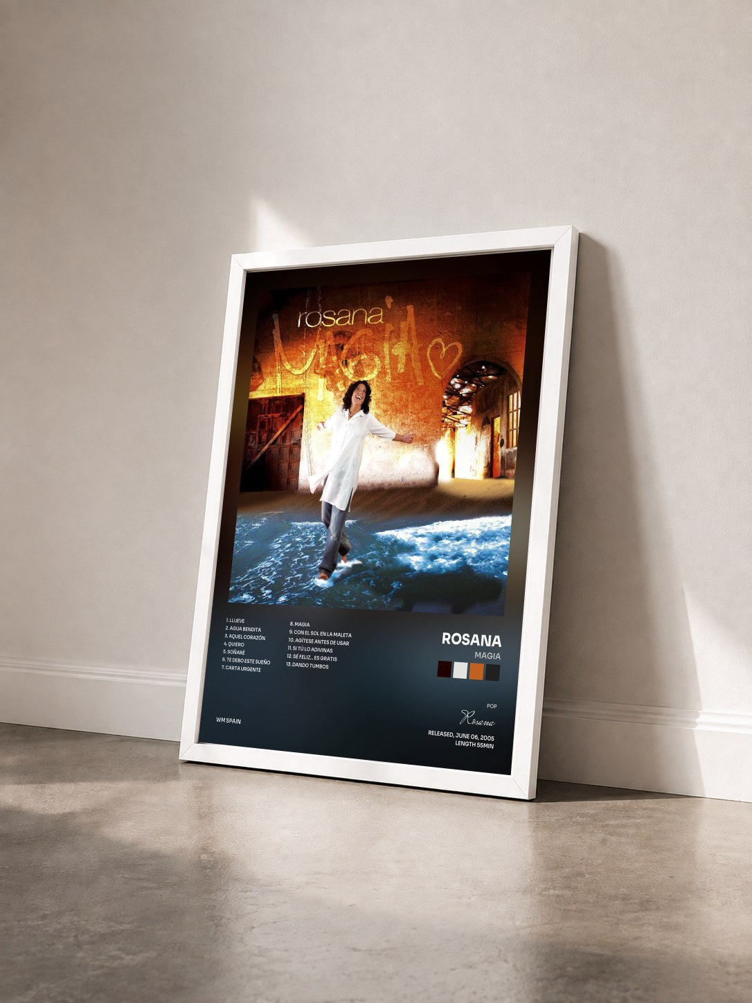 #blanc Tableau de l'album Magia de Rosana vu de trois quarts, cadre blanc