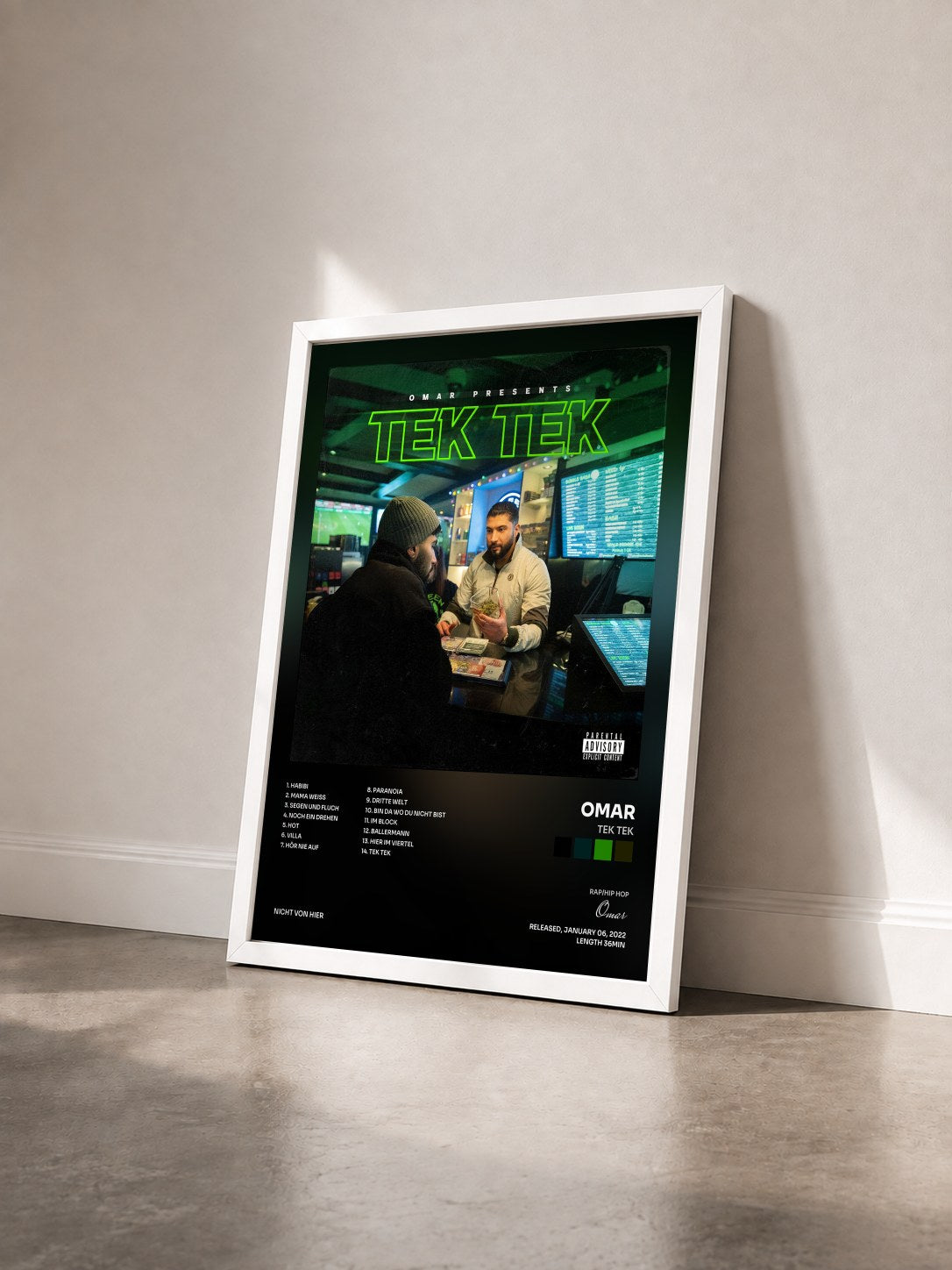 #blanc Tableau de l'album TEK TEK de Omar vu de trois quarts, cadre blanc