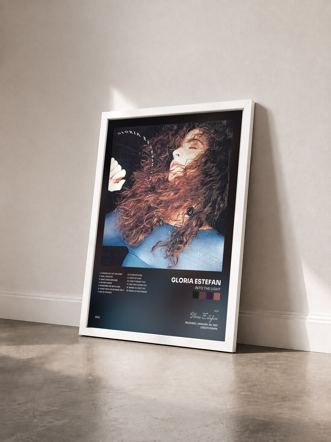 #blanc Tableau de l'album Into The Light de Gloria Estefan vu de trois quarts, cadre blanc