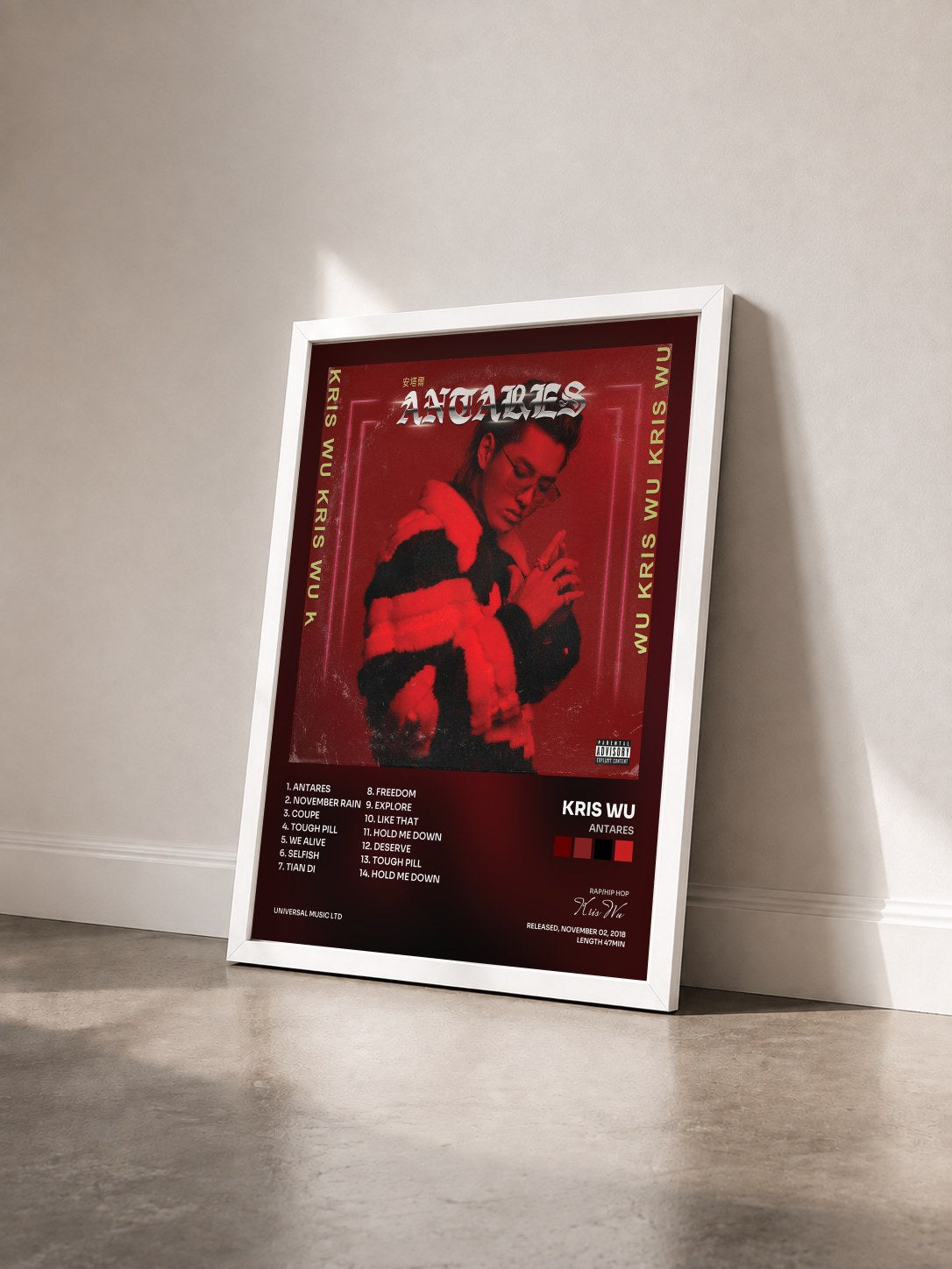 #blanc Tableau de l'album Antares de Kris Wu vu de trois quarts, cadre blanc