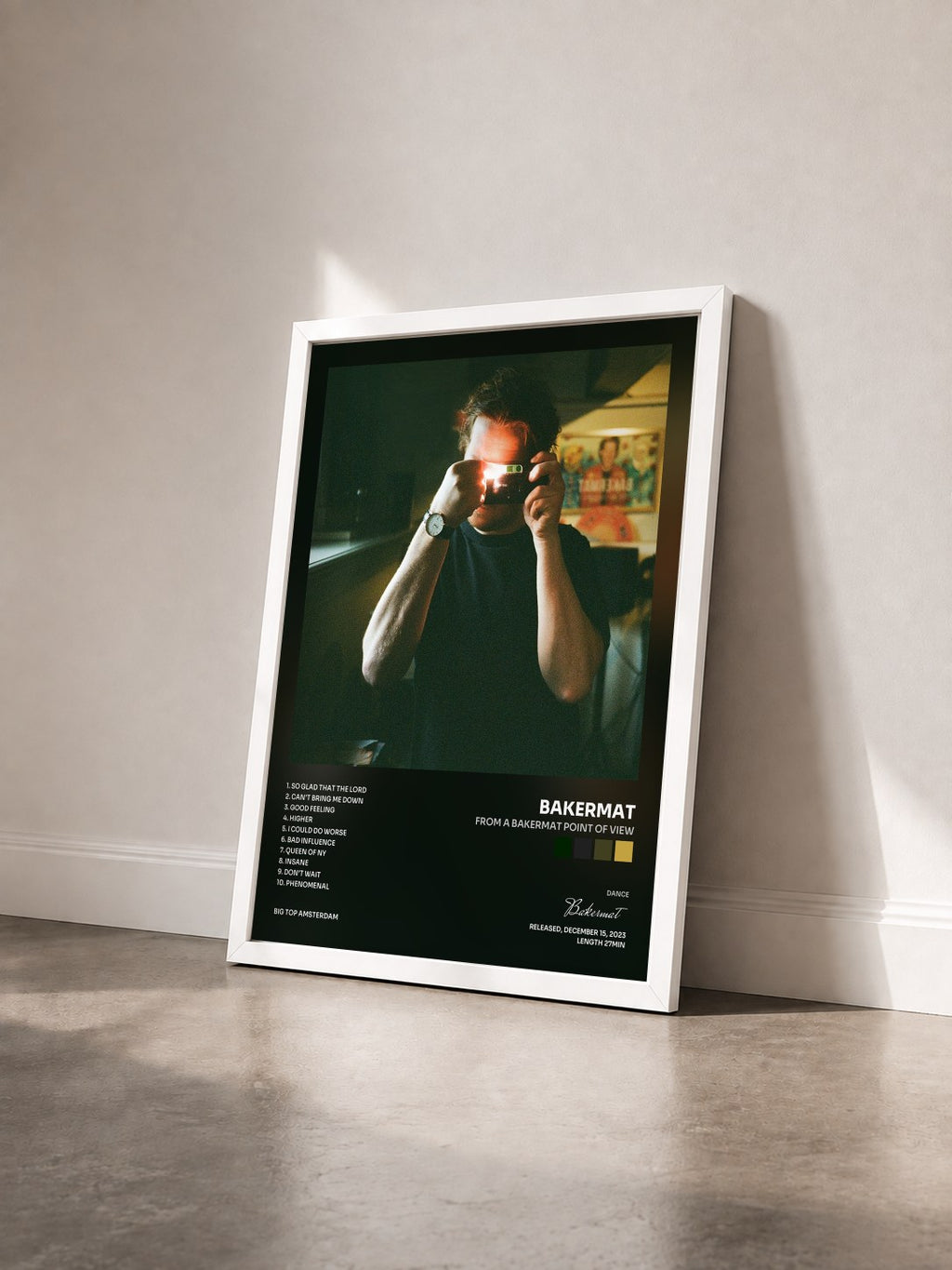 #blanc Tableau de l'album From A Bakermat Point Of View de Bakermat vu de trois quarts, cadre blanc