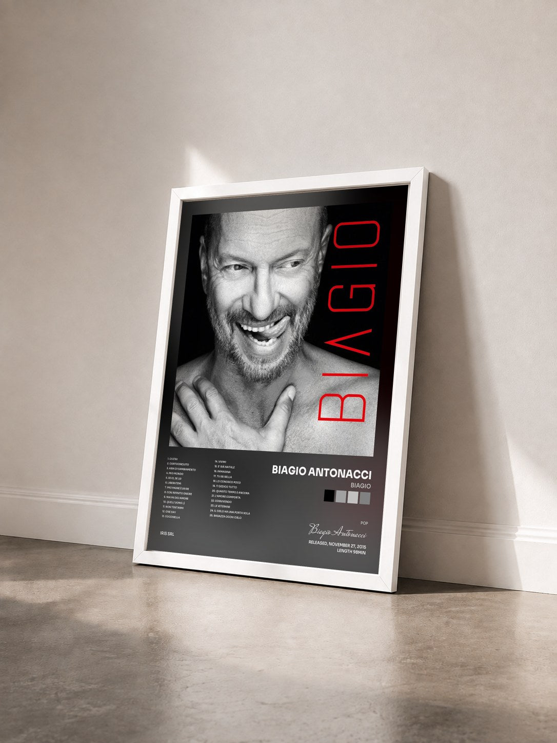 #blanc Tableau de l'album BIAGIO de Biagio Antonacci vu de trois quarts, cadre blanc