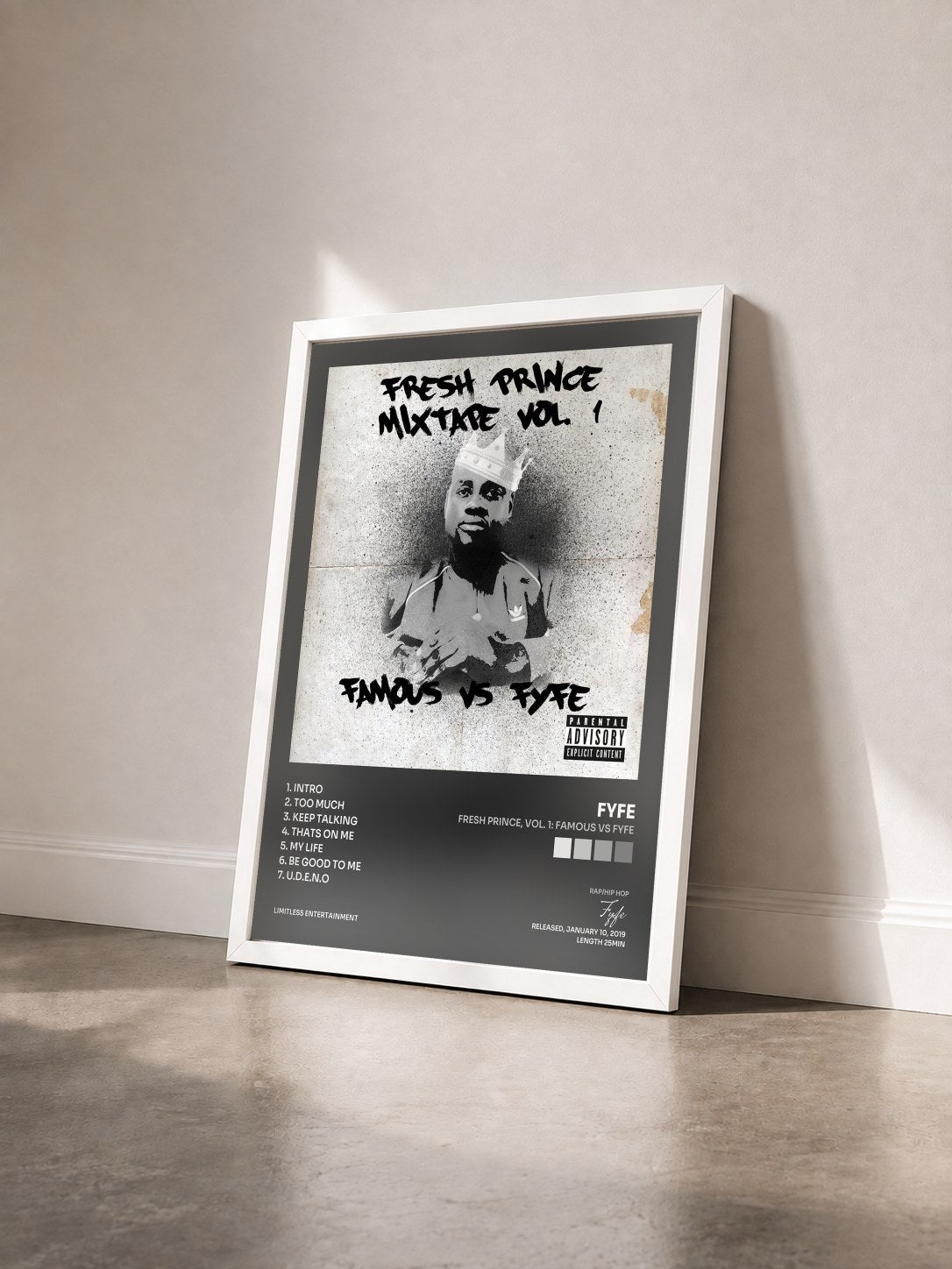 #blanc Tableau de l'album Fresh Prince, Vol. 1: Famous vs Fyfe de Fyfe vu de trois quarts, cadre blanc