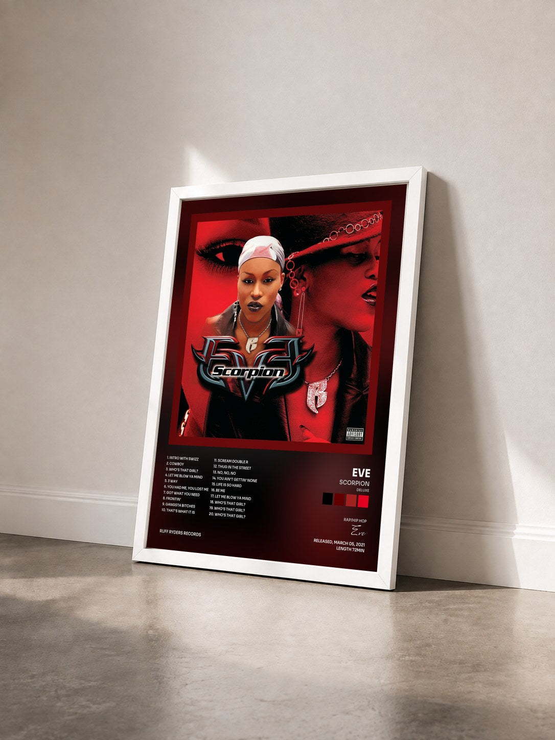 #blanc Tableau de l'album Scorpion (Deluxe) de Eve vu de trois quarts, cadre blanc