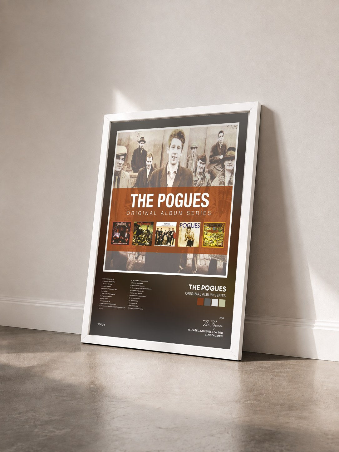 #blanc Tableau de l'album Original Album Series de The Pogues vu de trois quarts, cadre blanc