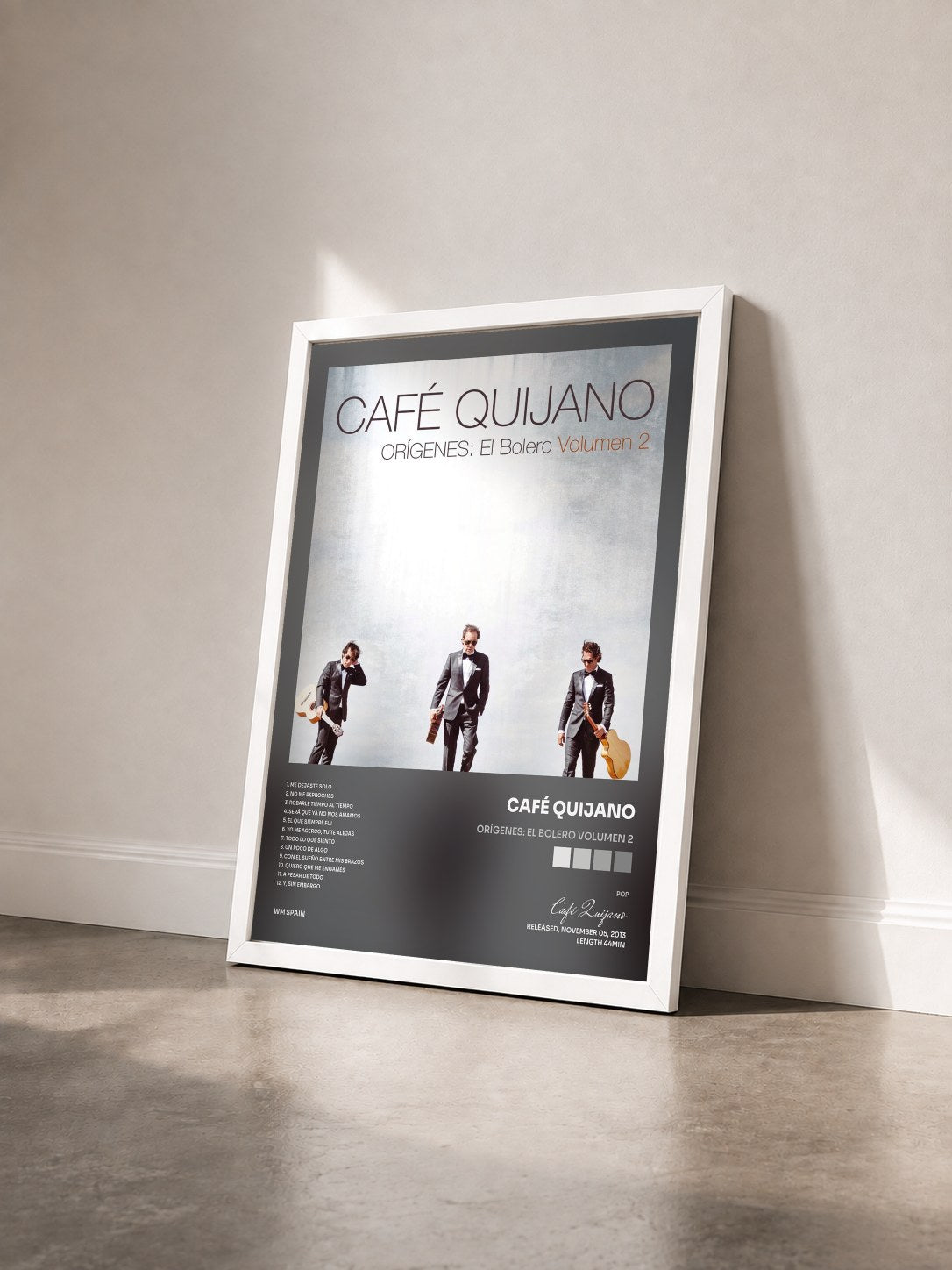 #blanc Tableau de l'album Orígenes: El Bolero Volumen 2 de Café Quijano vu de trois quarts, cadre blanc