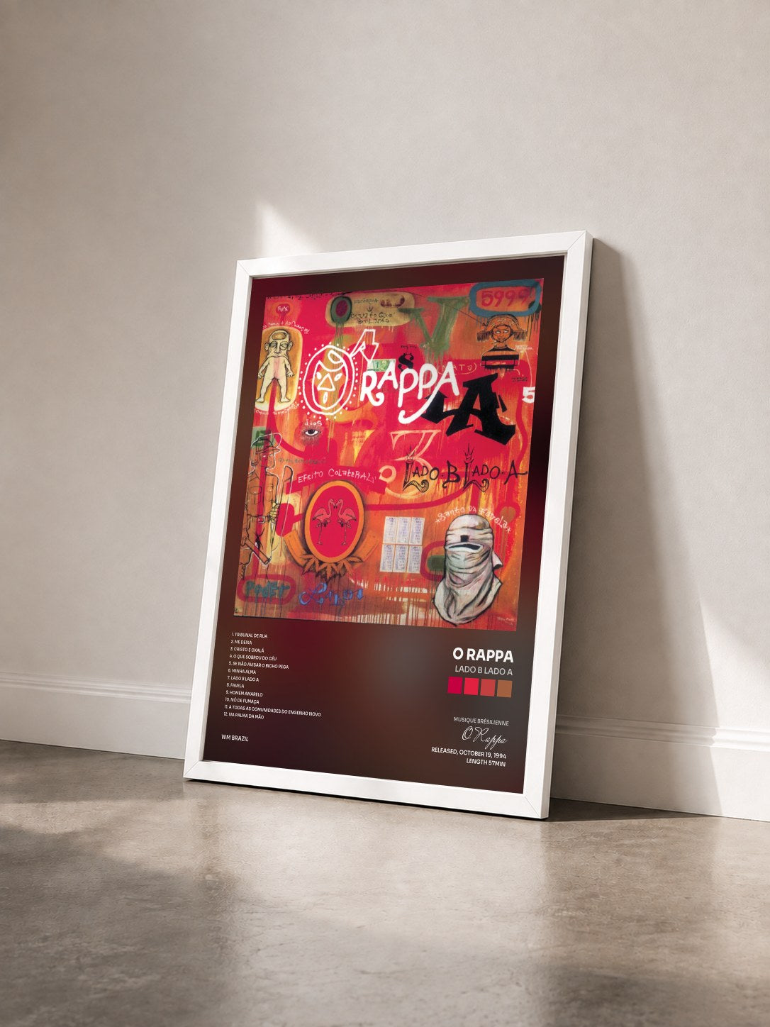#blanc Tableau de l'album Lado B Lado A de O Rappa vu de trois quarts, cadre blanc