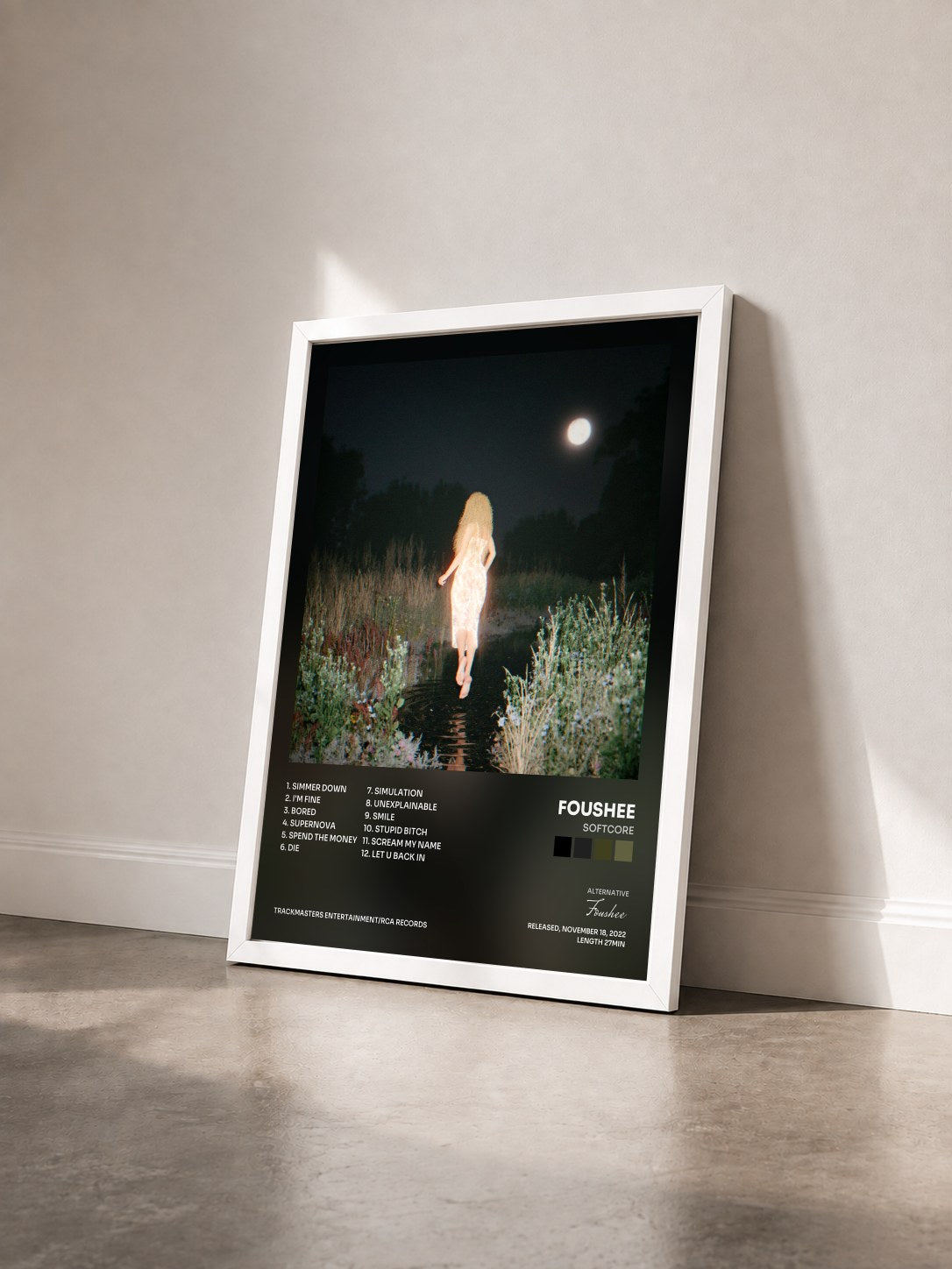 #blanc Tableau de l'album softCORE de Foushee vu de trois quarts, cadre blanc