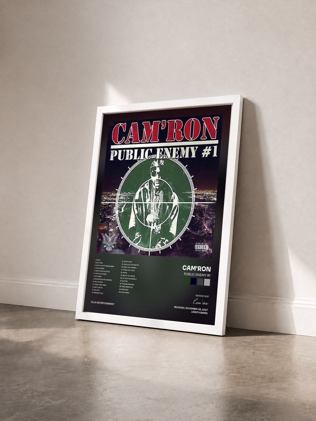 #blanc Tableau de l'album Public Enemy #1 de Cam'ron vu de trois quarts, cadre blanc