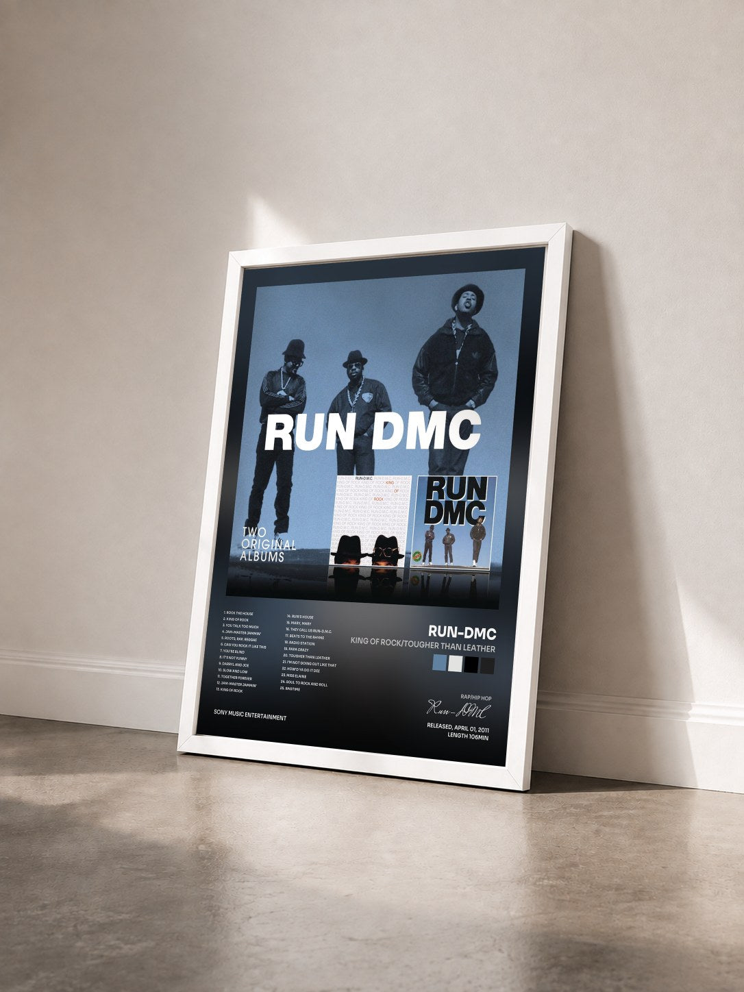 #blanc Tableau de l'album King Of Rock/Tougher Than Leather de Run-DMC vu de trois quarts, cadre blanc