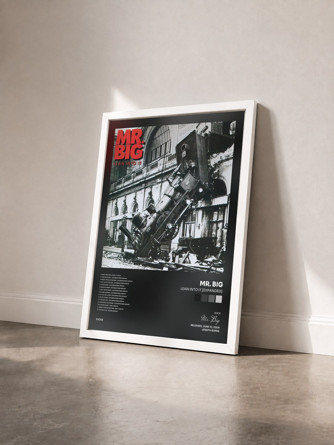 #blanc Tableau de l'album Lean Into It [Expanded] de Mr. Big vu de trois quarts, cadre blanc