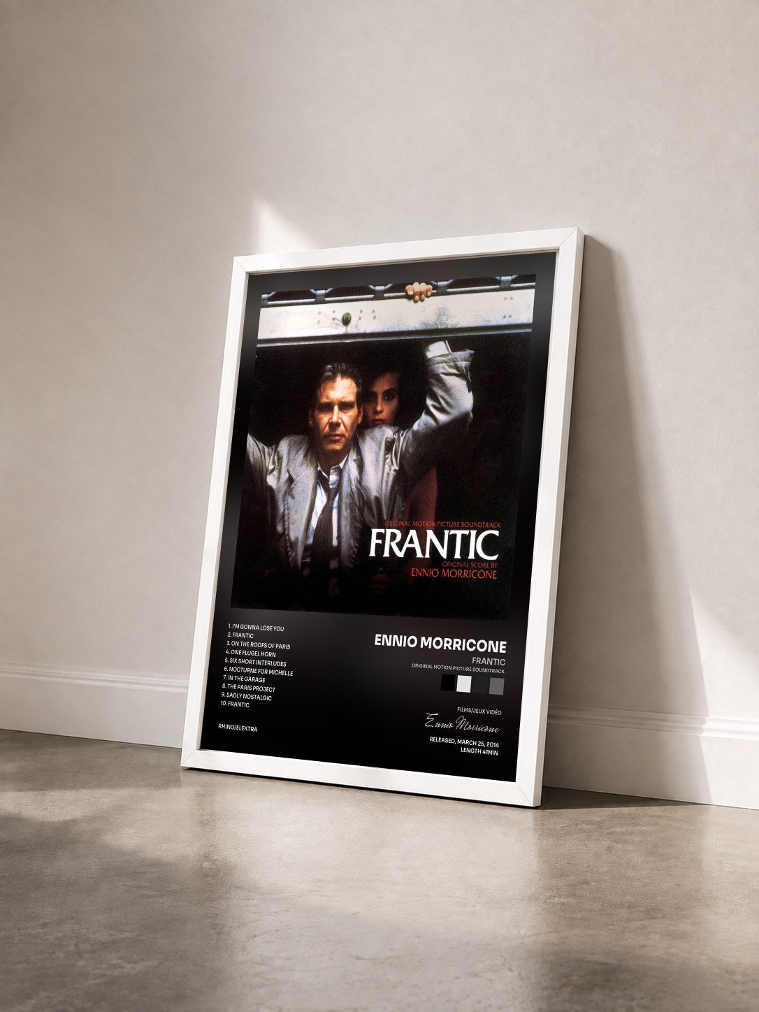 #blanc Tableau de l'album Frantic (Original Motion Picture Soundtrack) de Ennio Morricone vu de trois quarts, cadre blanc